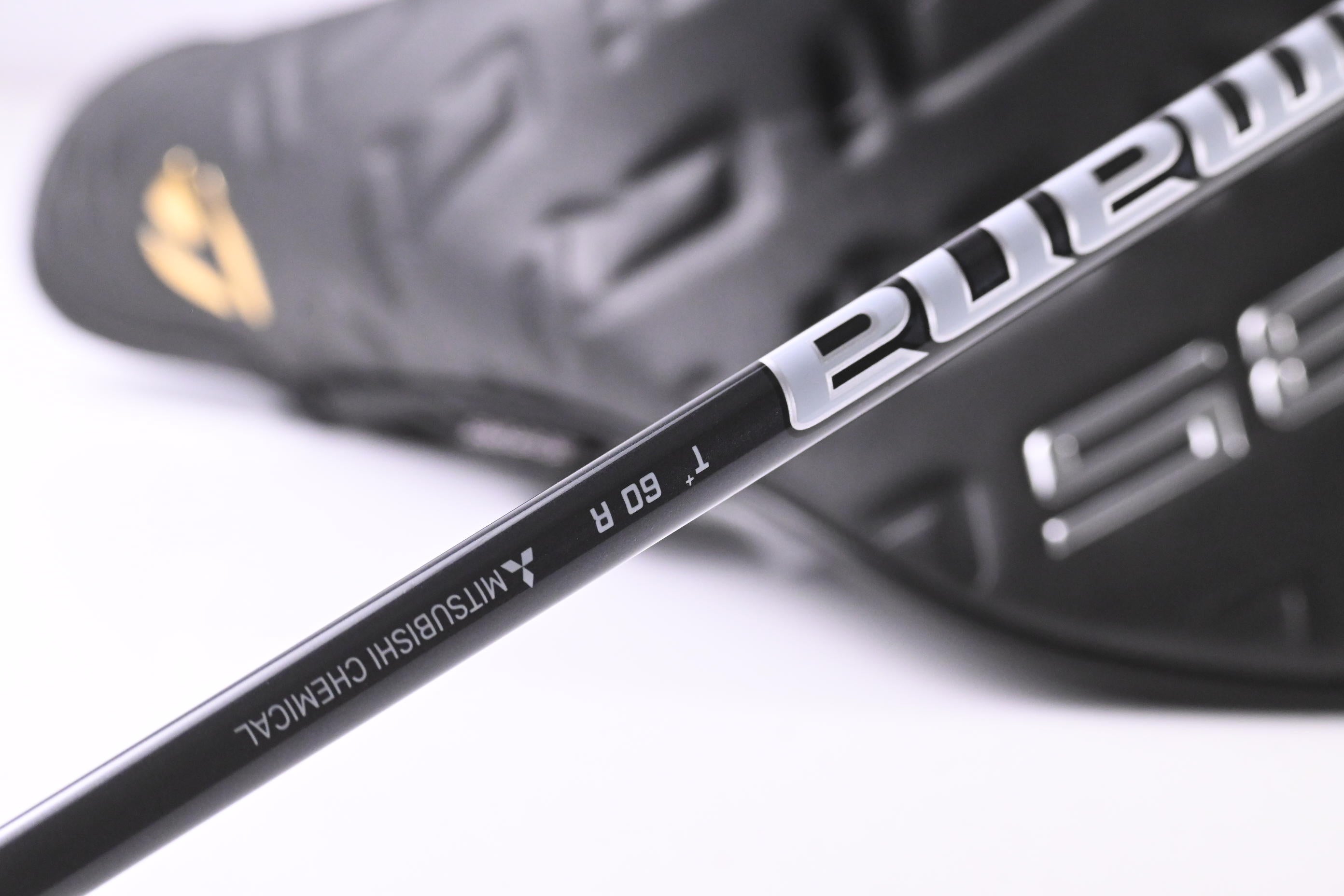 Taylormade Qi35 Max Designer Series Driver / 10.5 Degree / Regular Flex Shaft