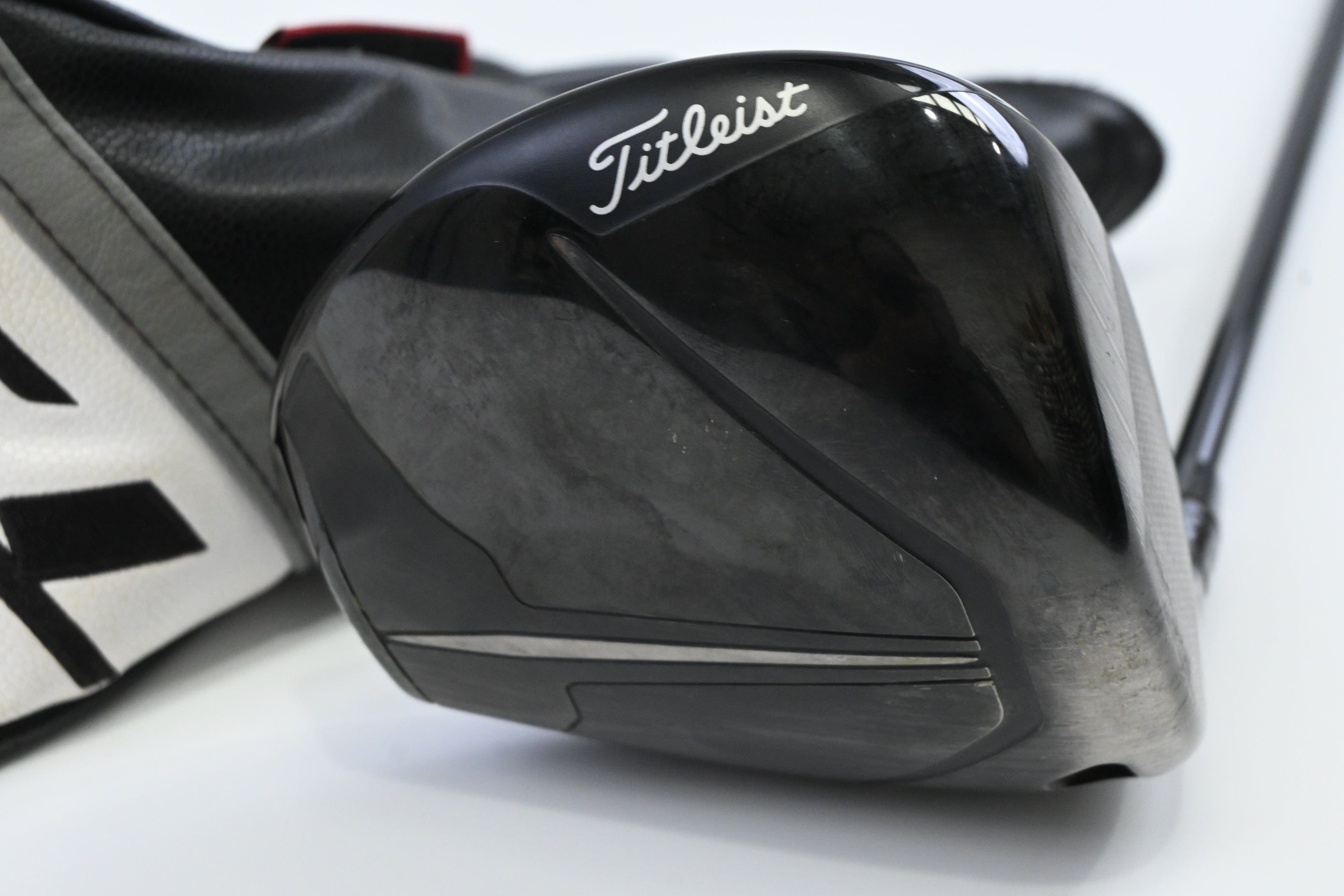 Titleist TSR2 Driver / 9 Degree / Regular Flex Psyko Crossfire 60 Shaft