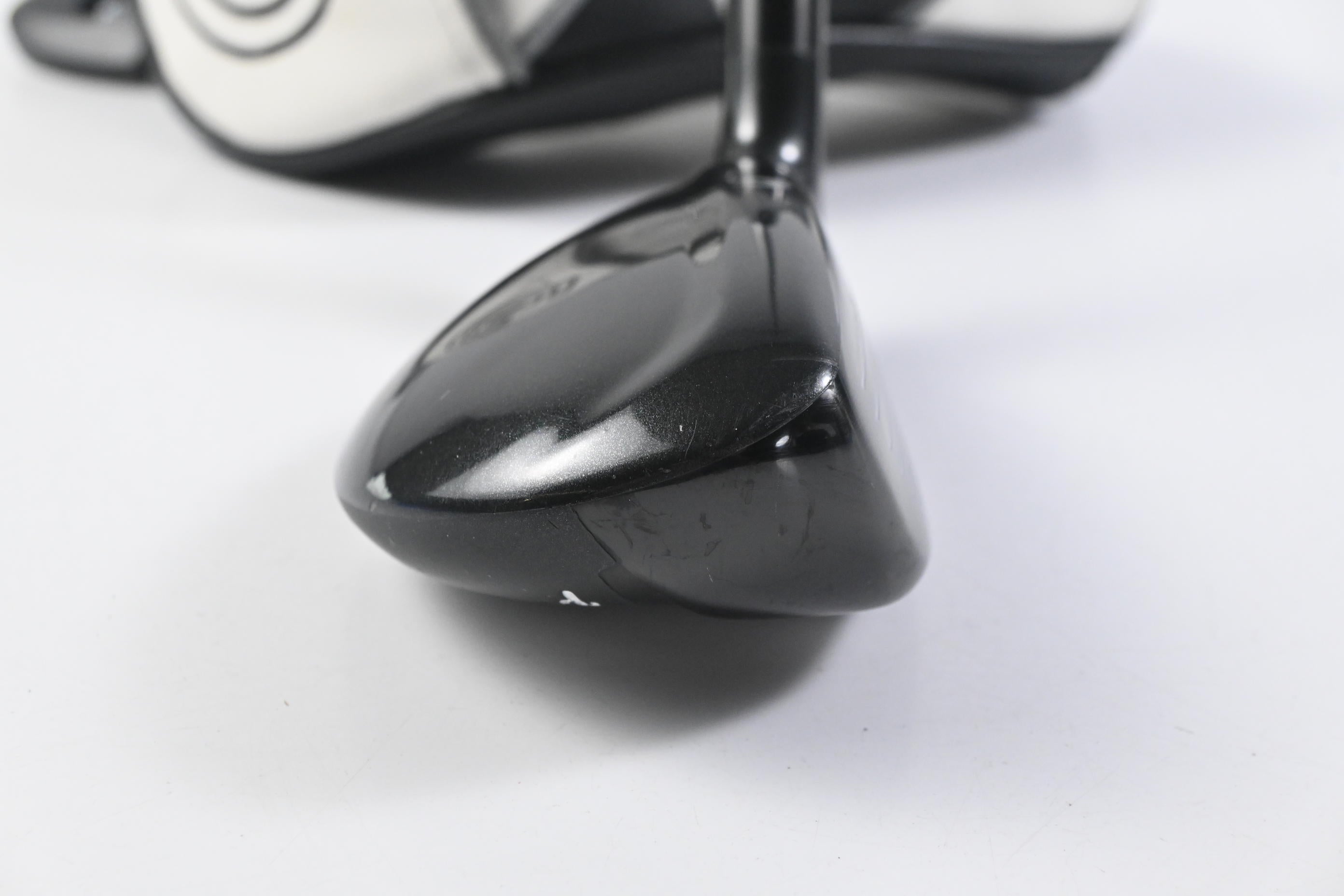 Cleveland Halo XL #4 Hybrid / 21 Degree / Senior Flex Aldila Ascent 50 Shaft