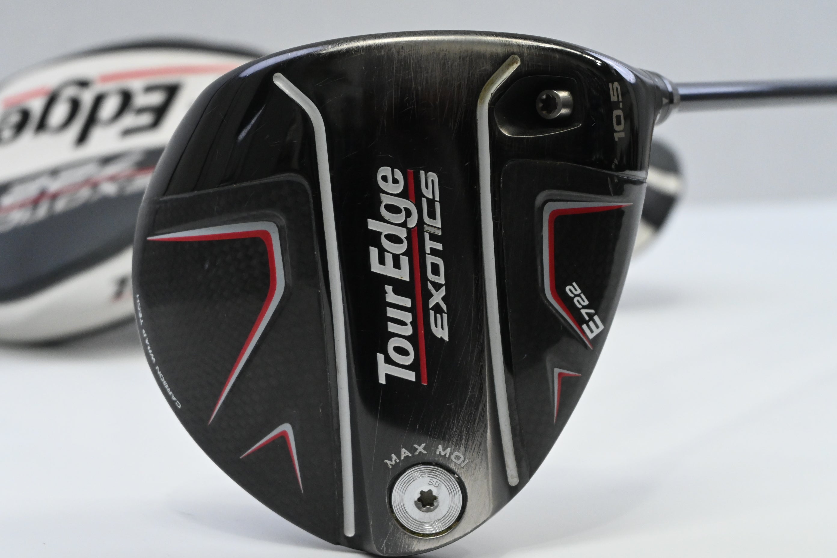Tour Edge E722 Driver / 10.5 Degree / Regular Flex Fujikura Ventus Blue 6