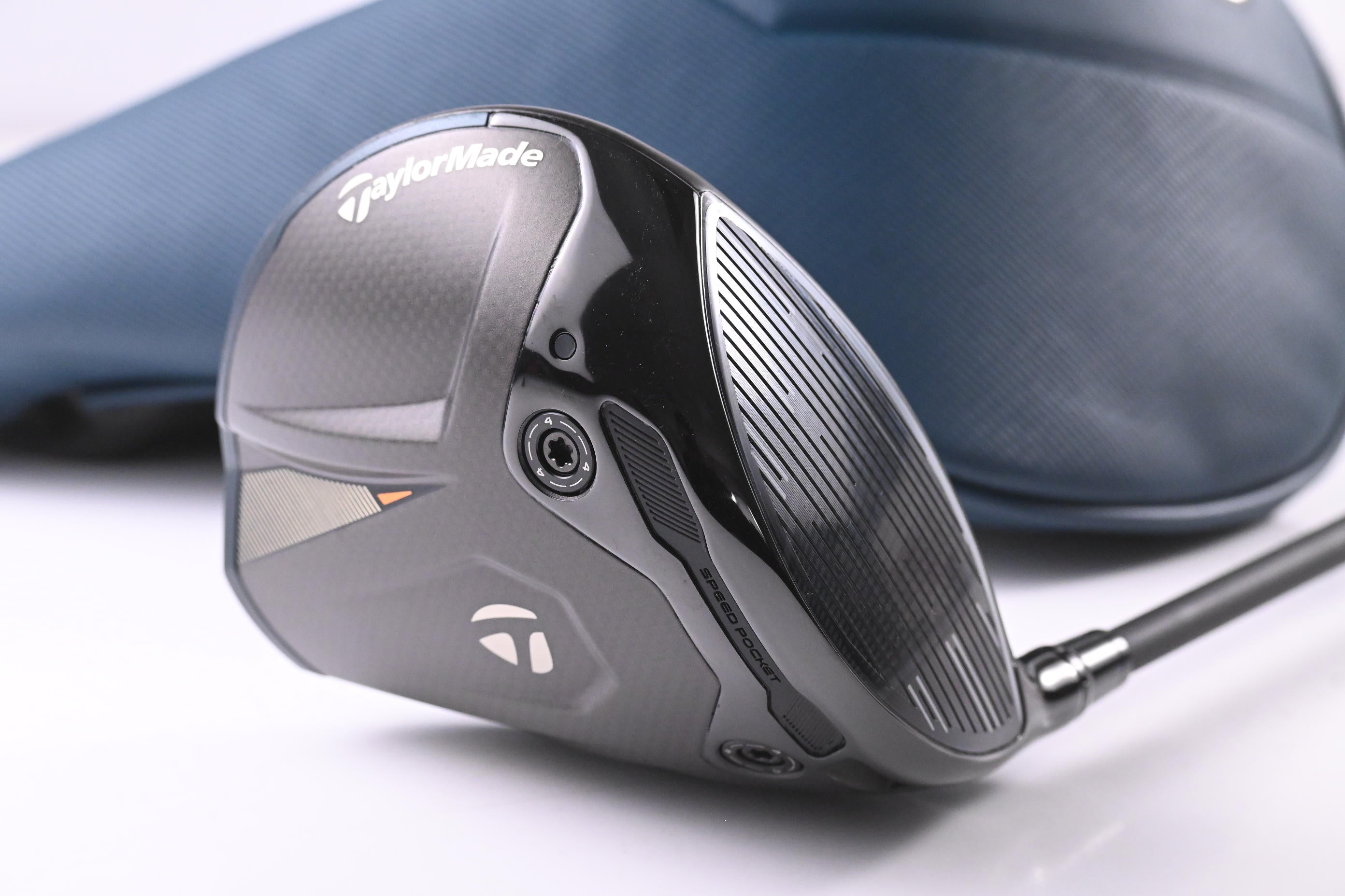 Taylormade Qi4D Driver / 10.5 Degree / Senior Flex Taylormade Reax Blue 50 Shaft