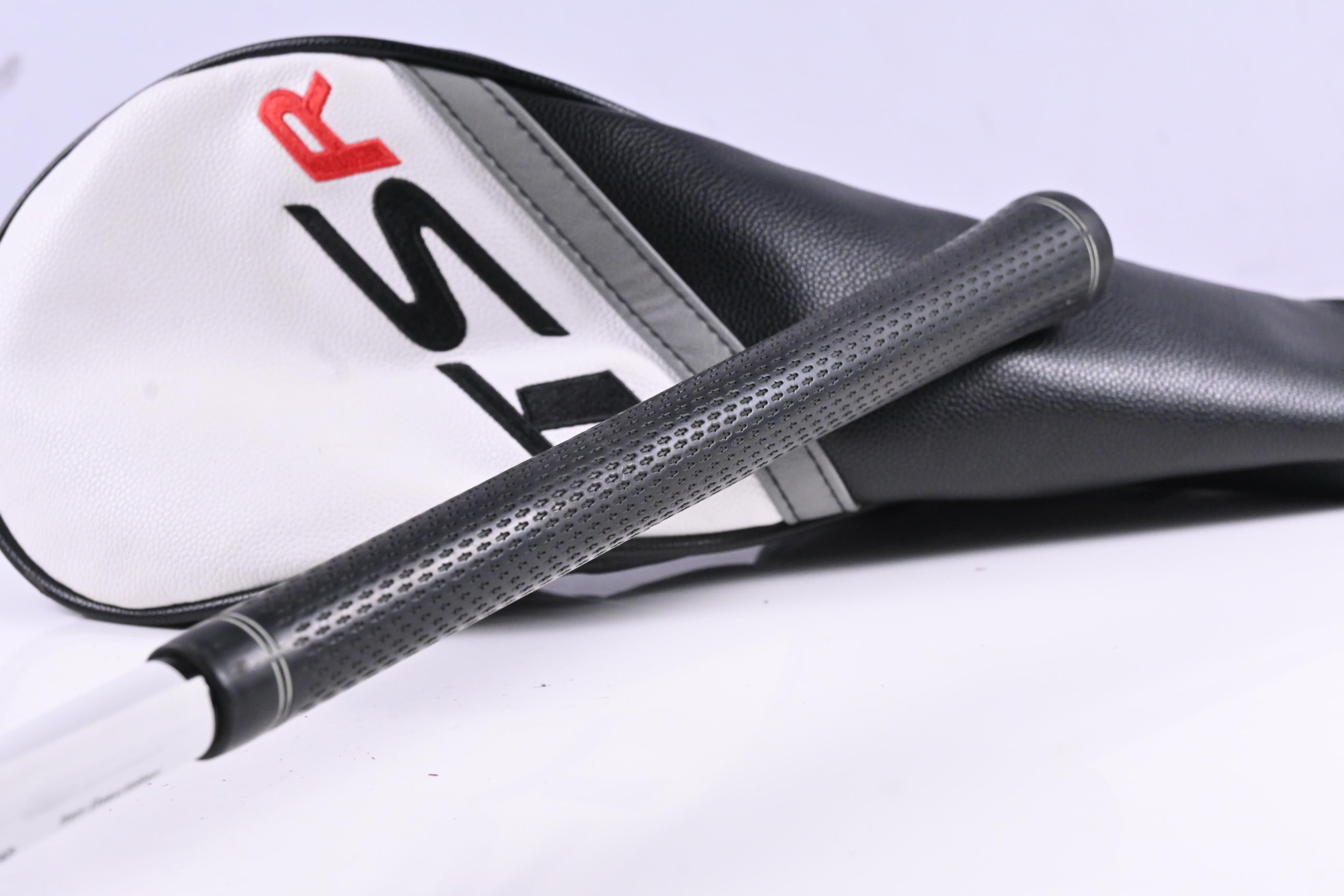 Titleist TSR3 Driver / 9 Degree / Stiff Flex Bassara 50 Shaft