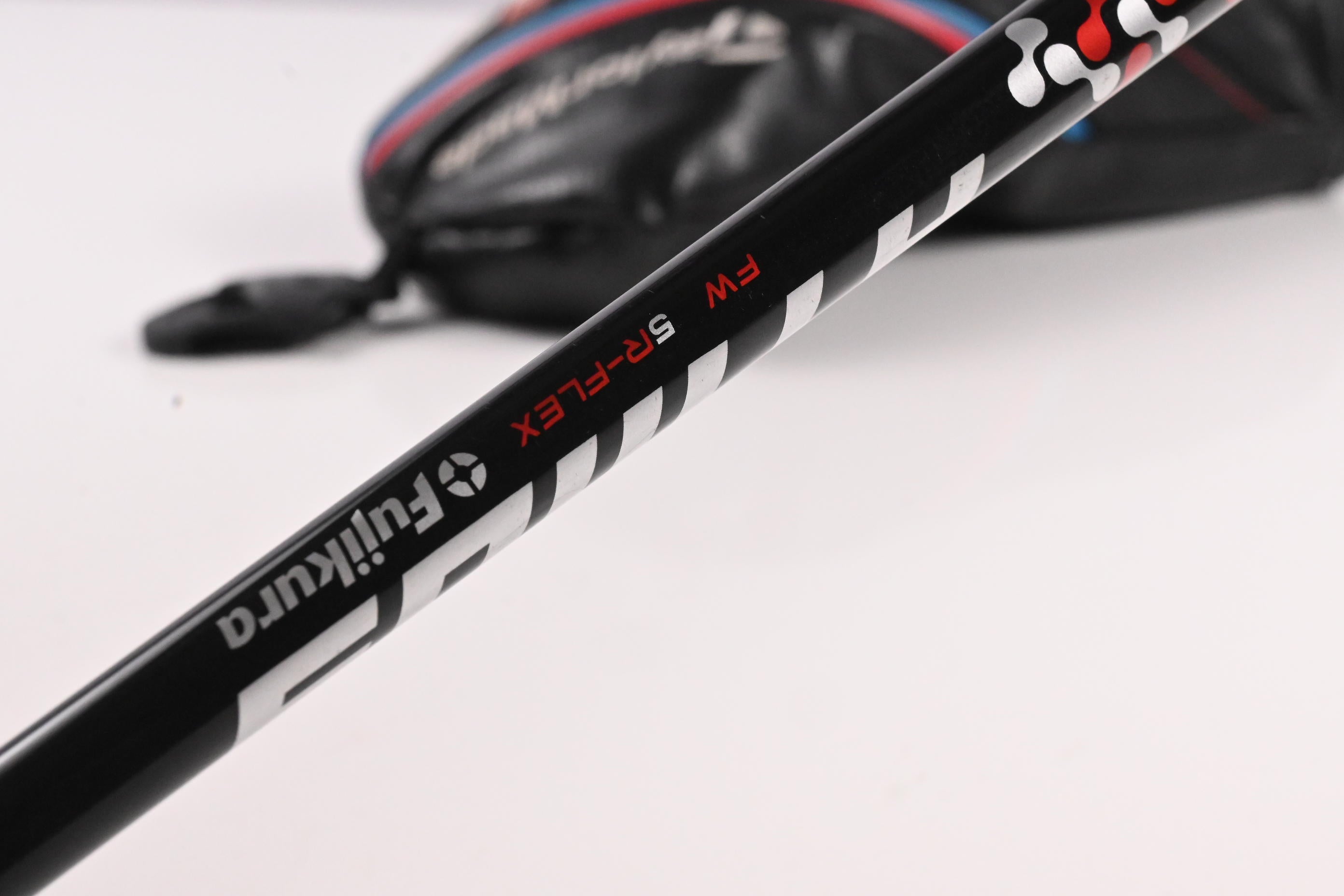 Taylormade M4 #5 Wood / 18 Degree / Regular Flex Fujikura Atmos Red 5 Shaft