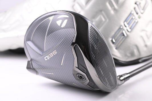 Taylormade Qi35 Driver / 10.5 Degree / Regular Flex Ventus Blue 5 Shaft