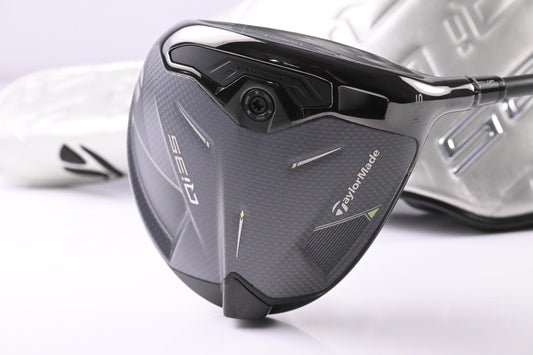Taylormade Qi35 Driver / 10.5 Degree / Regular Flex Ventus Blue 5 Shaft