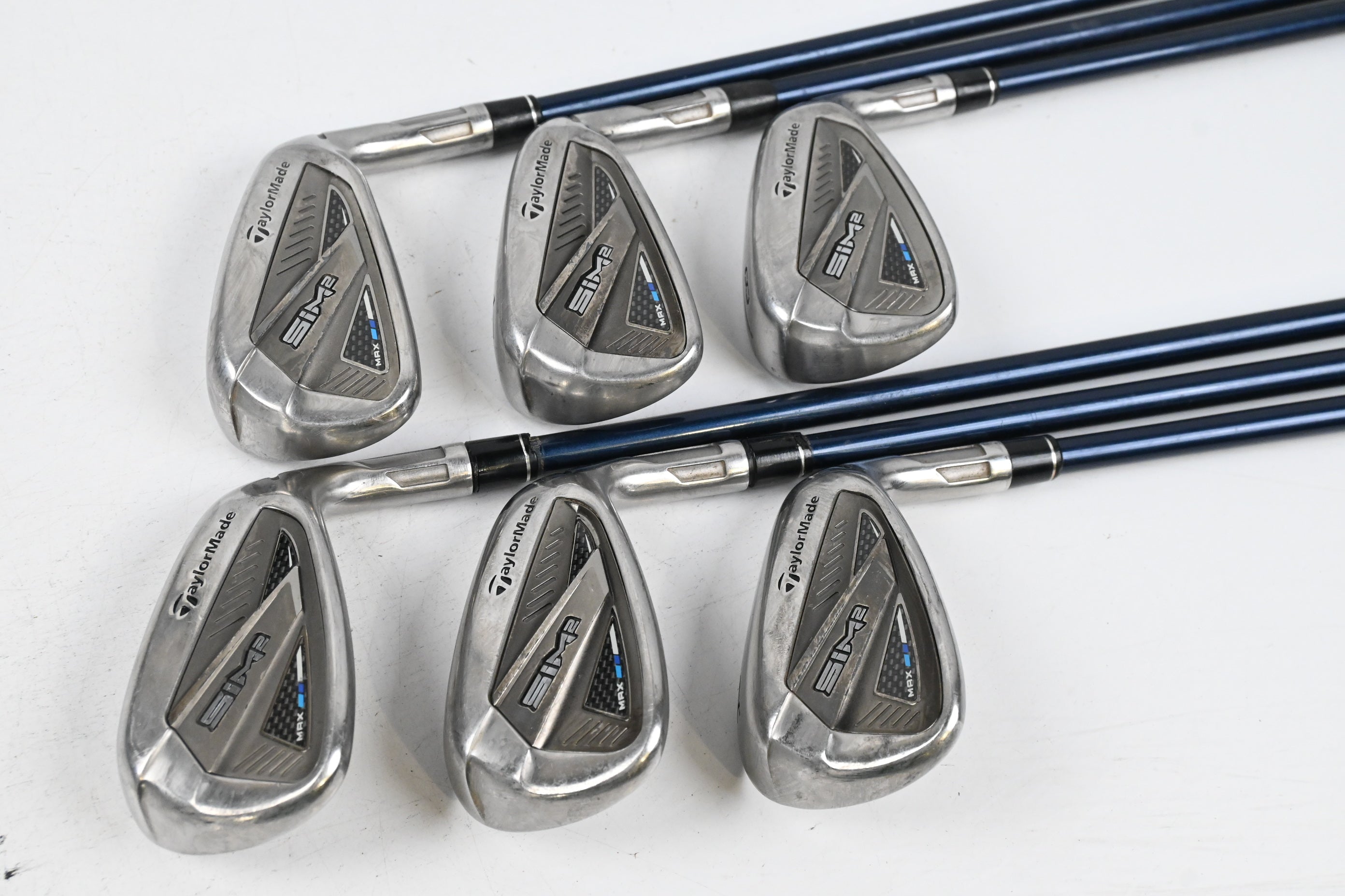 Taylormade SIM2 Max Irons / 6-PW+GW / Regular Flex Fujikura Ventus Blue Shafts