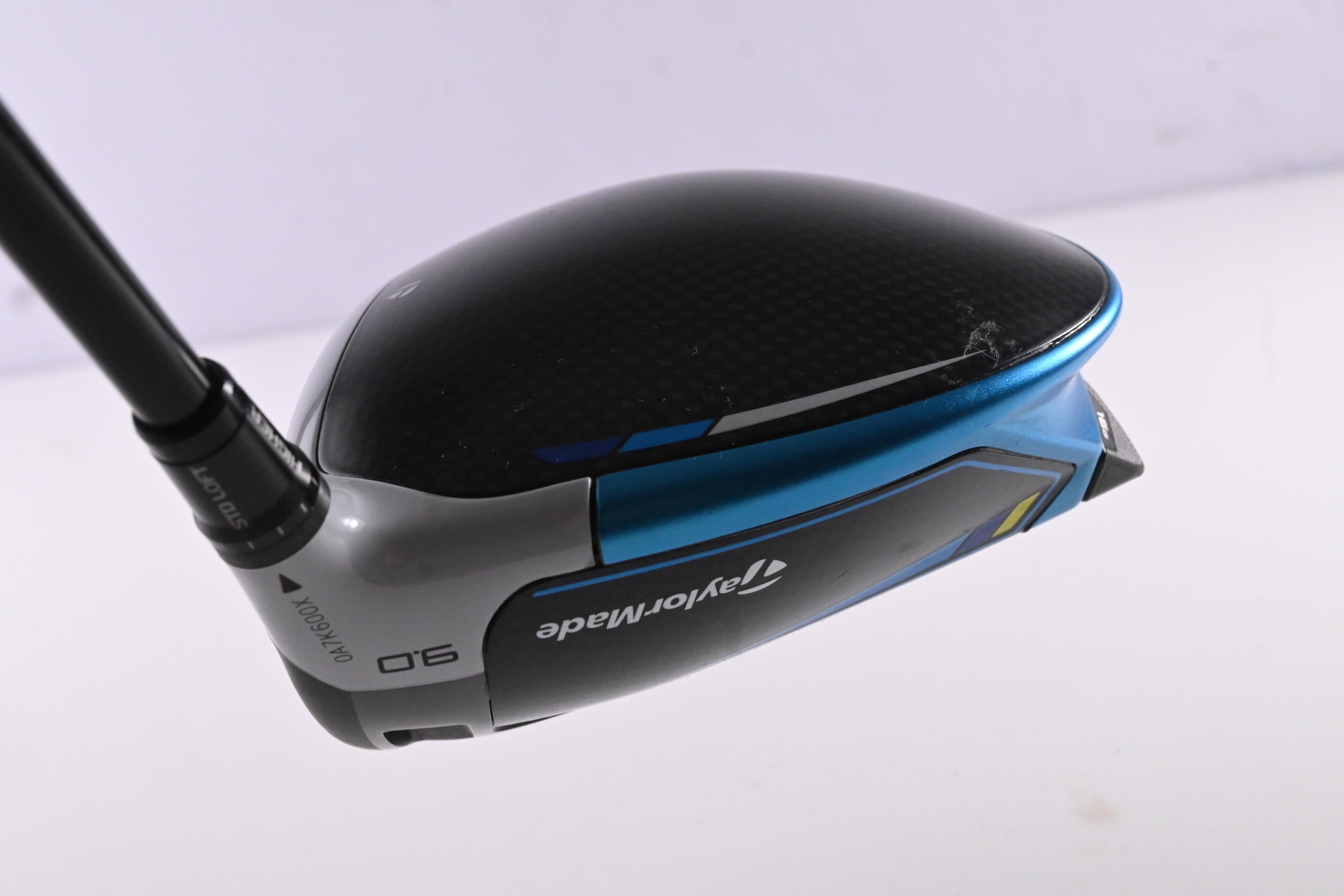 Taylormade SIM2 Driver / 9 Degree / Stiff Flex Tensei AV RAW Blue 60 Shaft