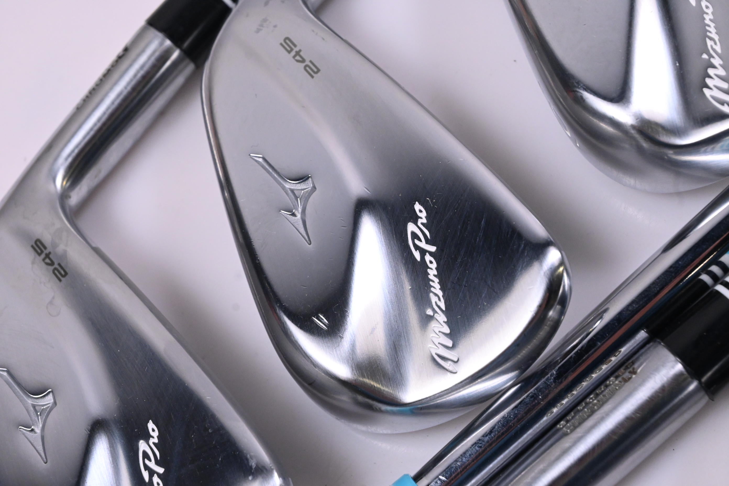 Mizuno Pro 245 Irons / 4-PW / Stiff Flex Dynamic Gold 105 S300 Shafts