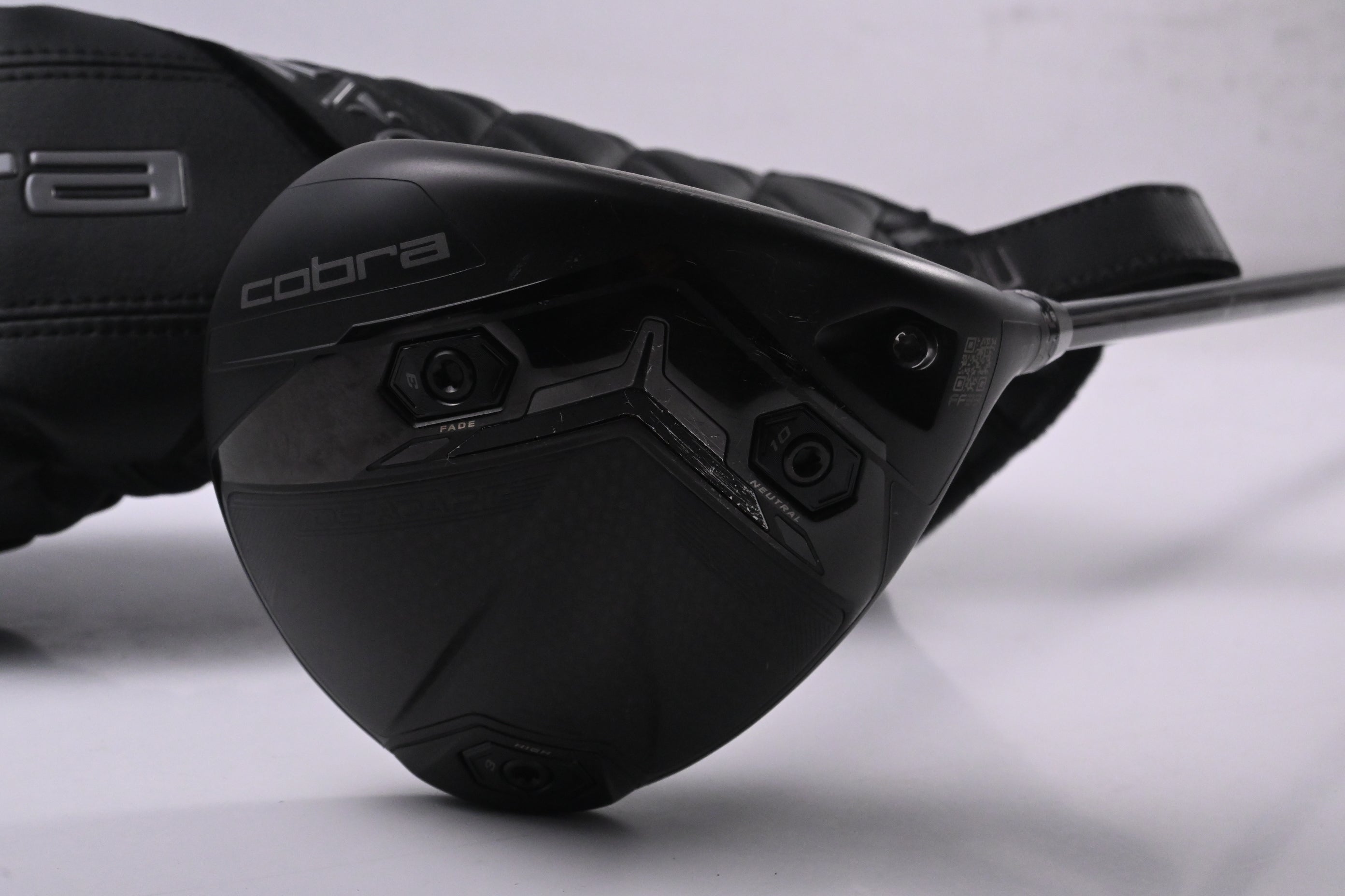 Cobra DS-Adapt LS Driver / 9 Degree / Stiff Flex Project X Denali Black 60 Shaft