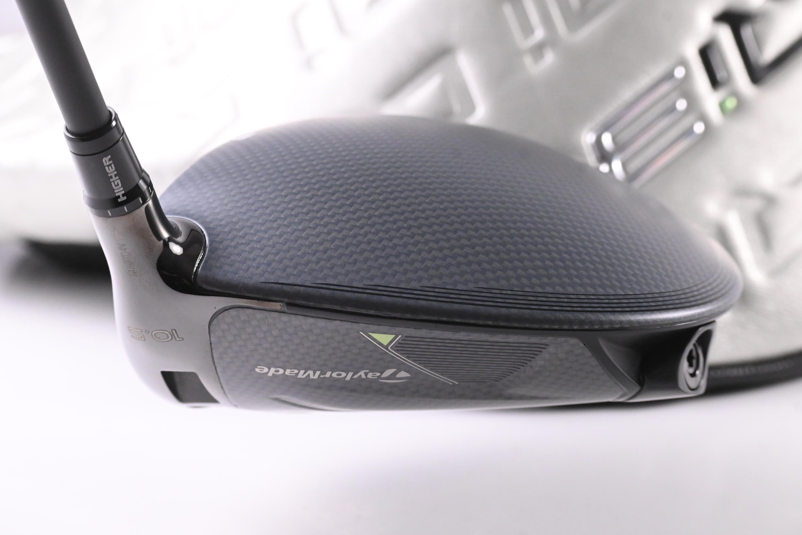 Taylormade Qi35 Driver / 10.5 Degree / Regular Flex Ventus Blue 5 Shaft
