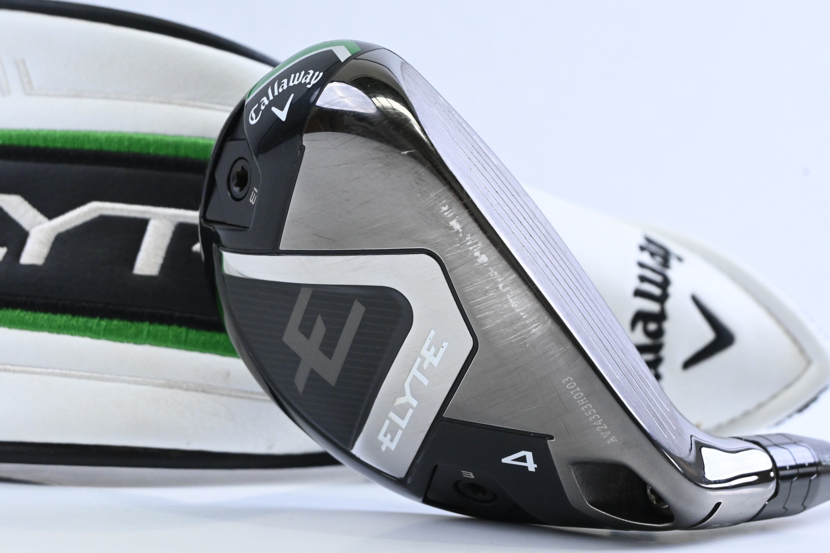 Callaway Elyte #4 Hybrid / 22 Degree / Regular Flex Denali Charcoal 60 Shaft