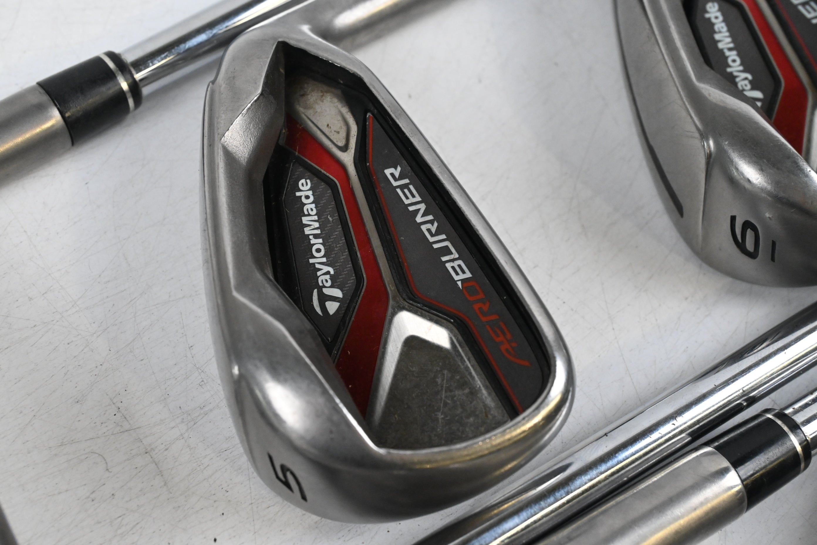 Taylormade Aeroburner Irons / 4-9i / Regular Flex REAX Steel 88 Shafts