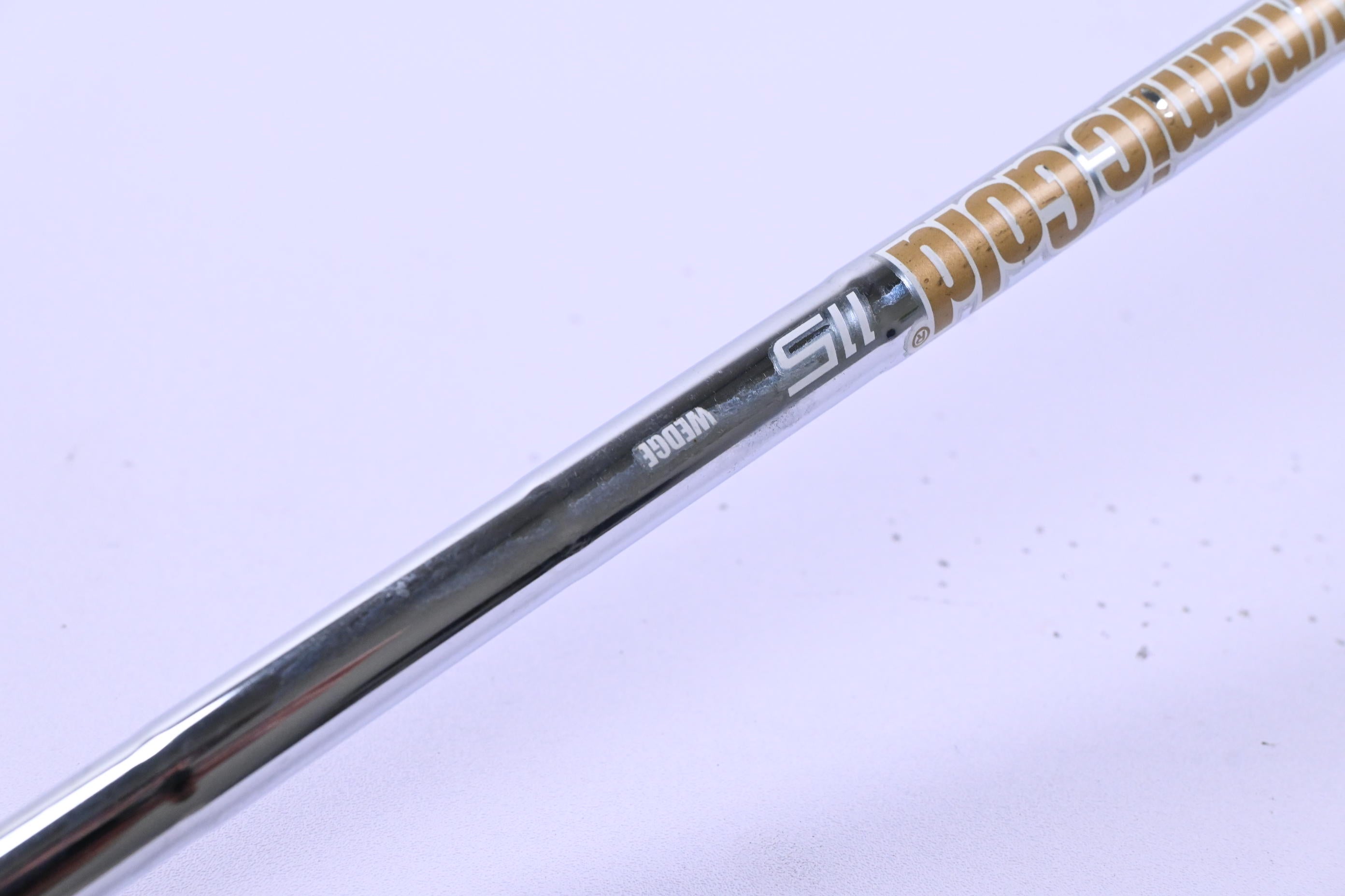 Cleveland CBX 2 Gap Wedge / 50 Degree / Wedge Flex Dynamic Gold 115 Shaft