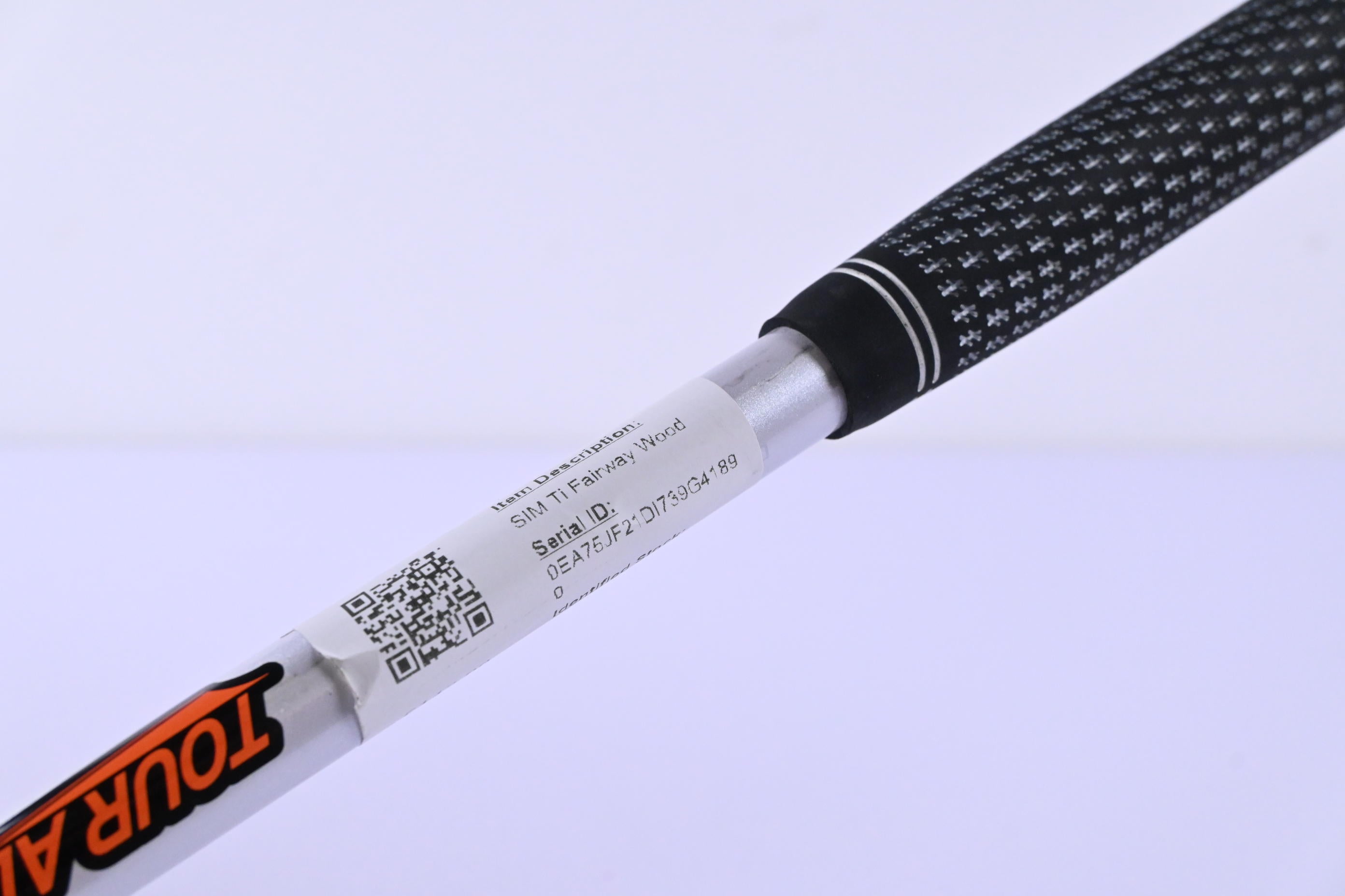 Taylormade SIM Ti #3 Wood / 15 Degree / X-Flex Tour AD DI-7 Orange Shaft