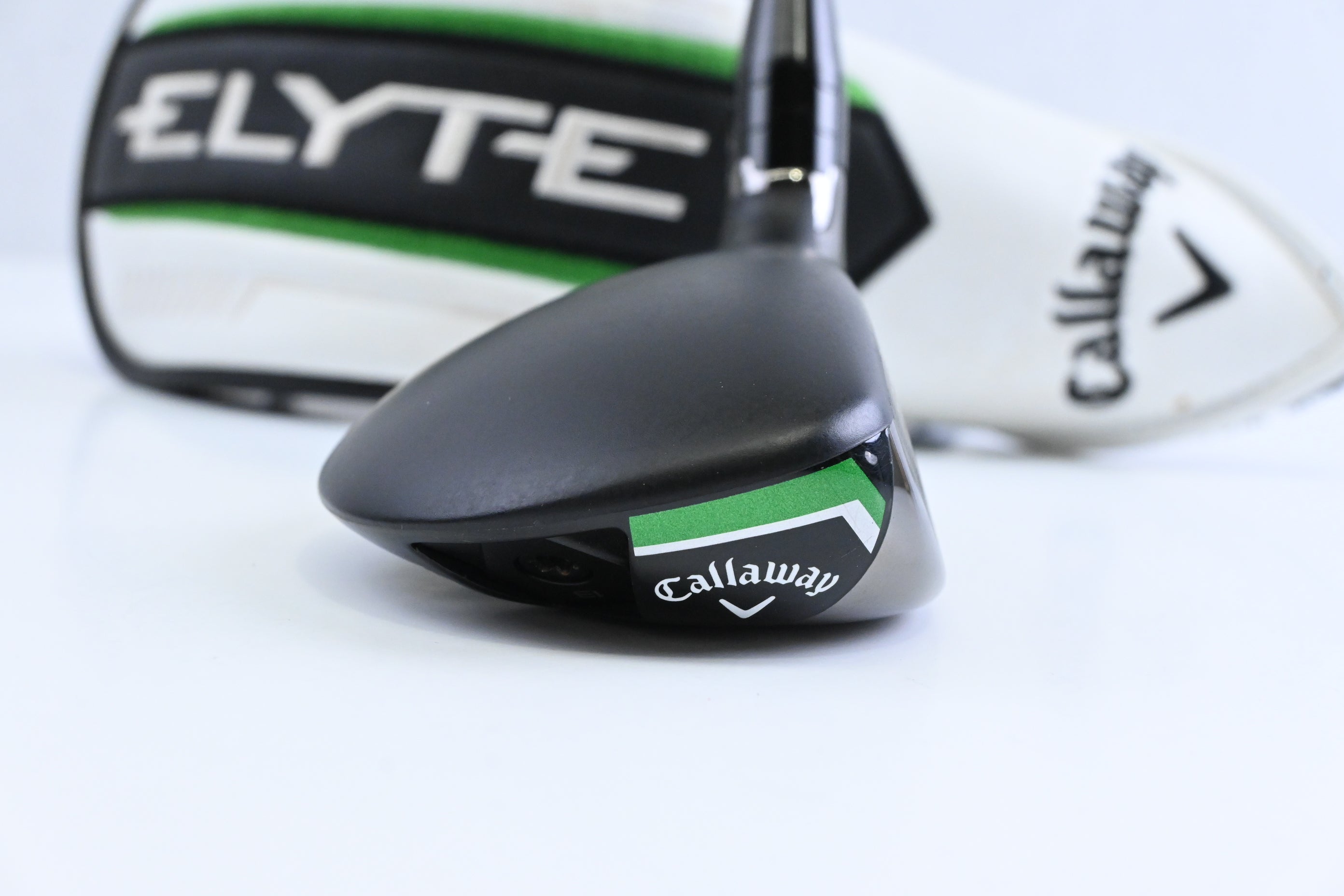 Callaway Elyte #4 Hybrid / 22 Degree / Regular Flex Denali Charcoal 60 Shaft