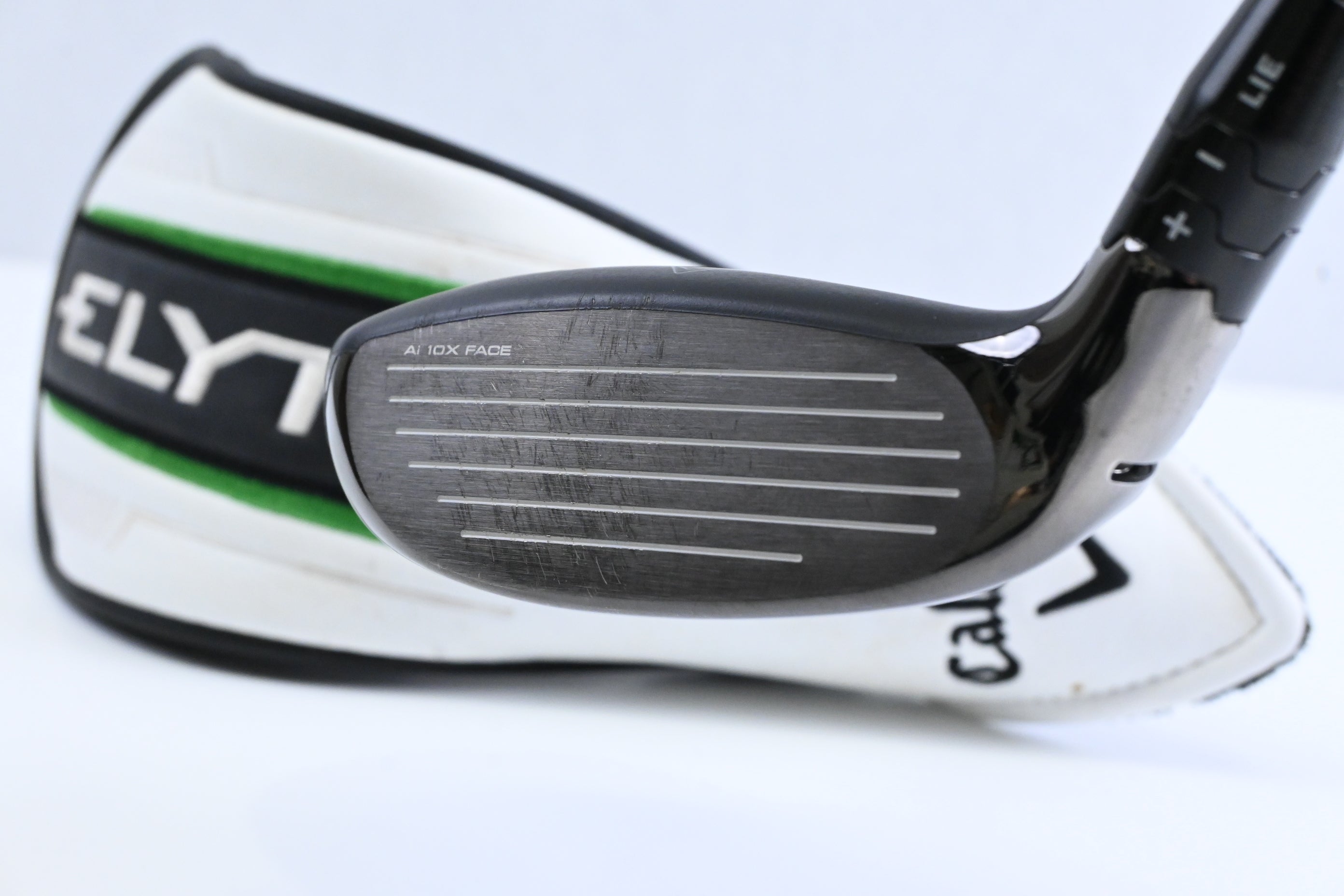 Callaway Elyte #4 Hybrid / 22 Degree / Regular Flex Denali Charcoal 60 Shaft