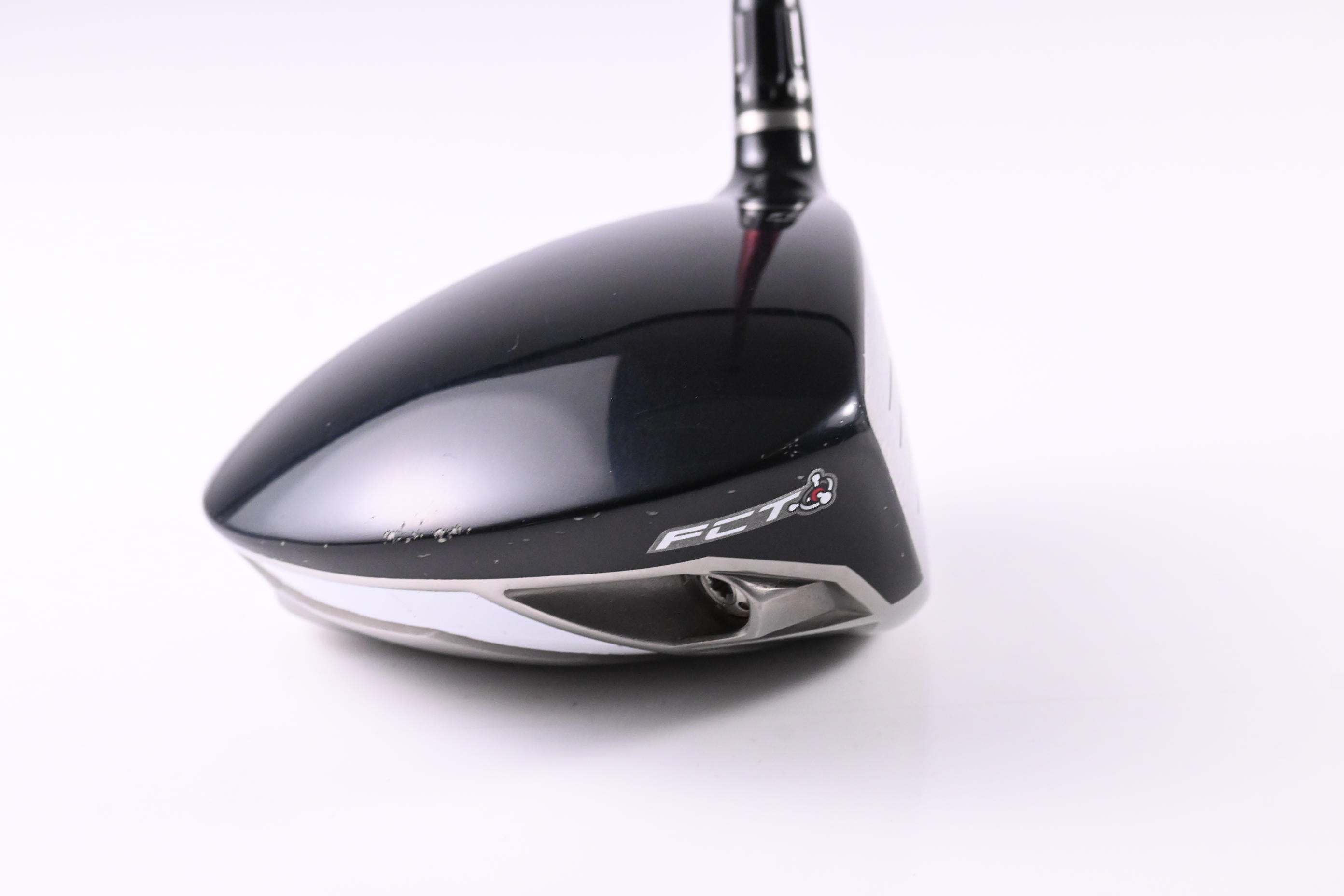 Taylormade R9 Driver / 9.5 Degree / Regular Flex Fujikura Motore 65 Shaft