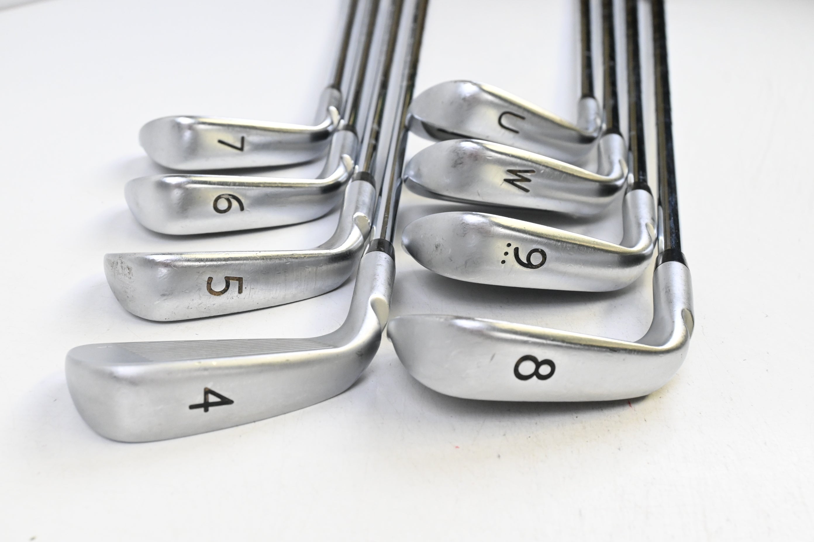 Ping i20 Irons / 4-PW+GW / Black Dot / Regular Flex Ping CFS Shafts