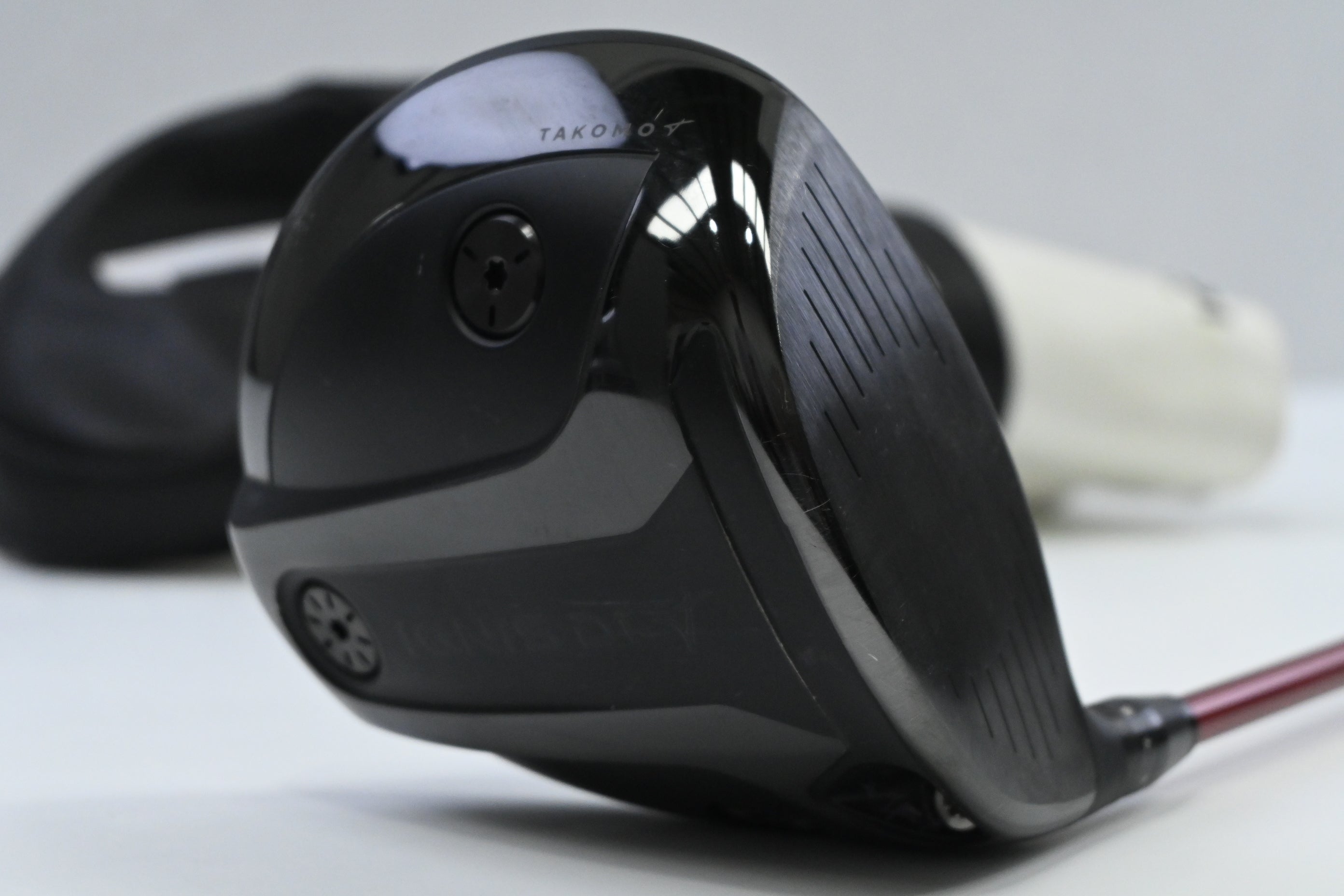 Takomo IIGNIS D1 Driver / 9 Degree / Stiff Flex Fujikura Ventus Red 5 Shaft