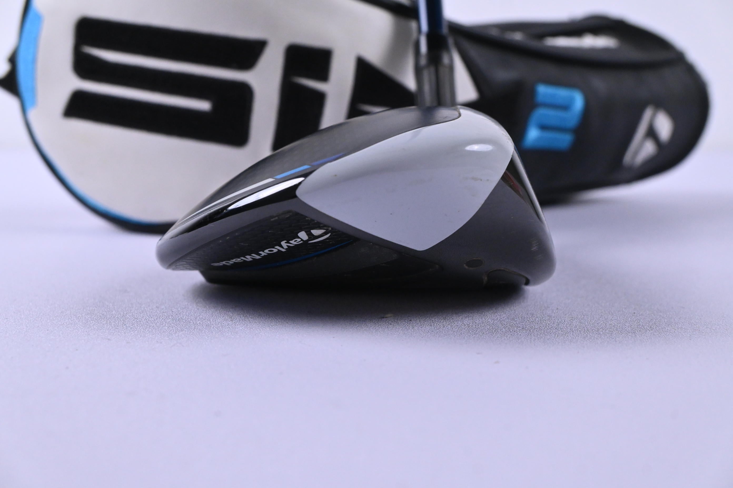Taylormade SIM2 Max #5 Wood / 18 Degree / Regular Flex Fujikura Ventus Blue 5