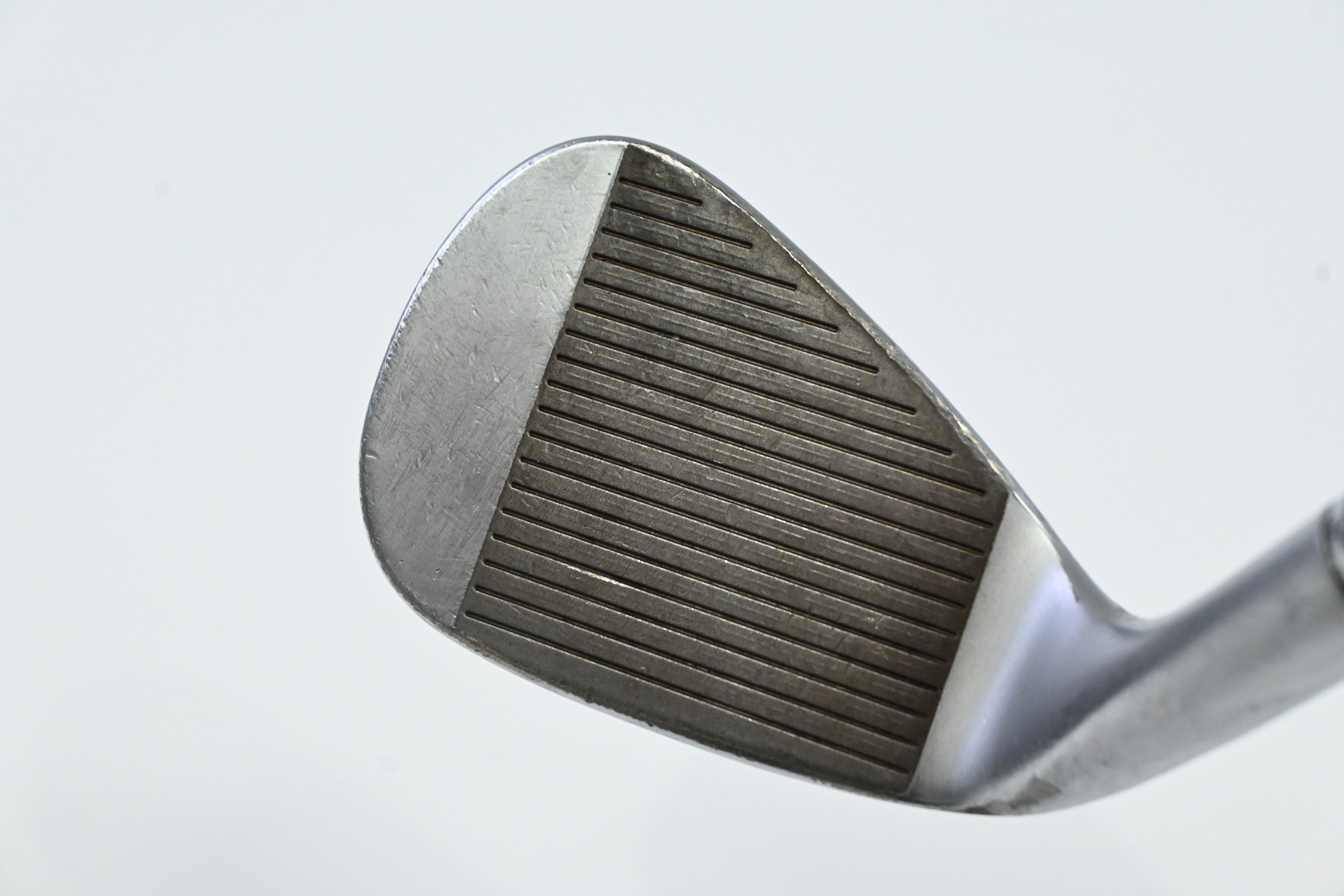 Taylormade Milled Grind 3 Gap Wedge / 52 Degree / Stiff Flex Dynamic Gold S200