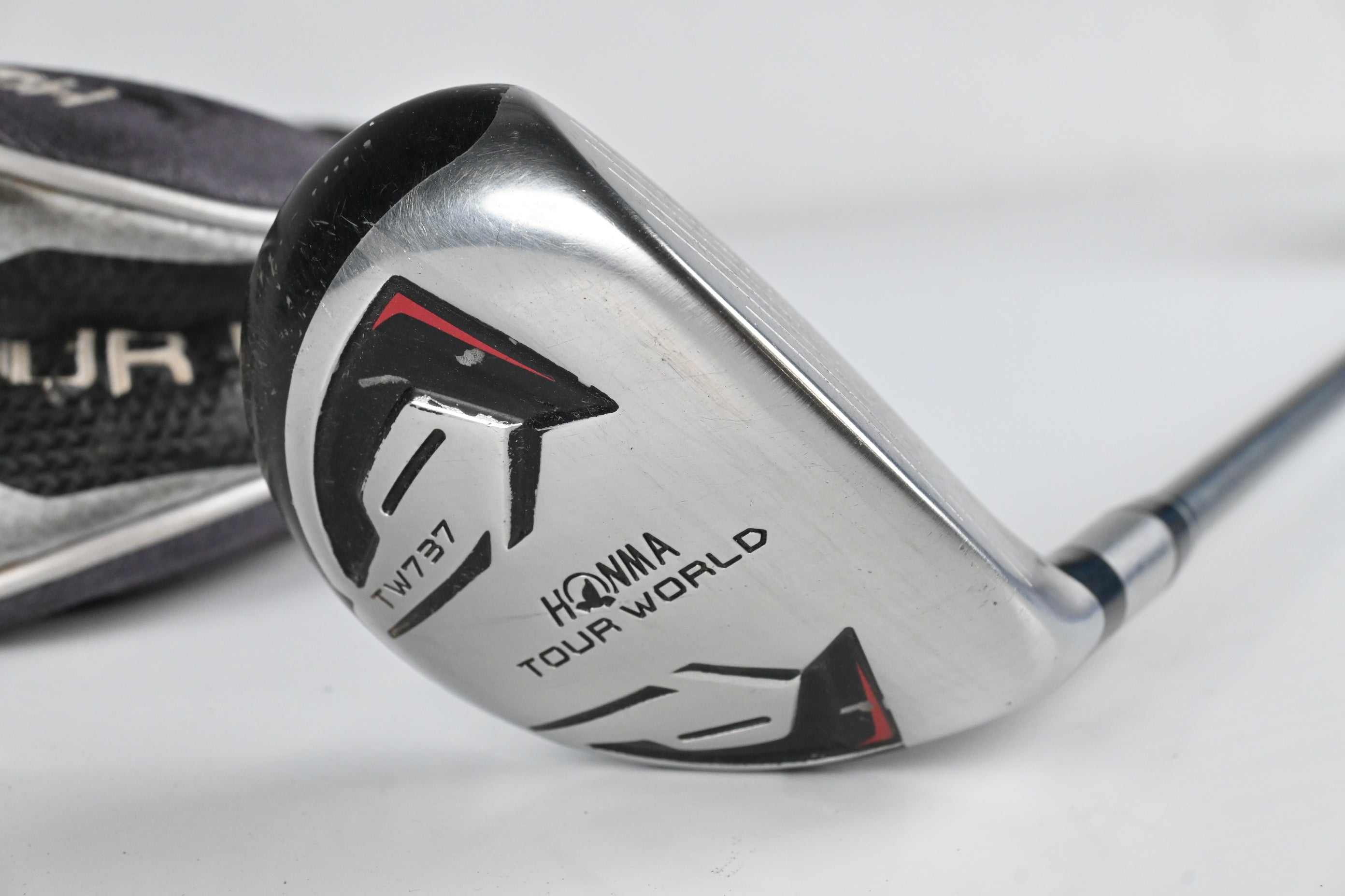Honma TW737 UT #4 Hybrid / 22 Degree / Regular Flex Honma Vizard 85 Shaft