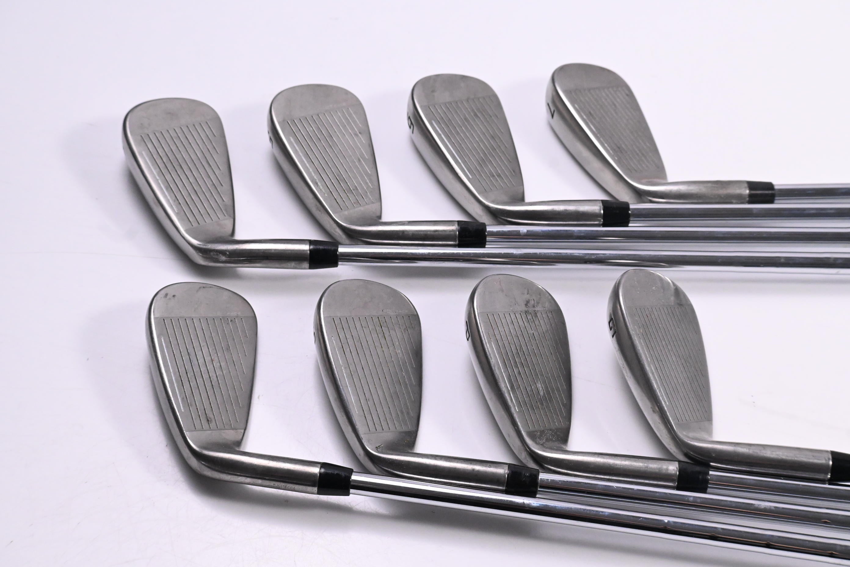 Cobra DS-Adapt Irons / 4-PW+GW / Stiff Flex KBS Tour Lite Shafts