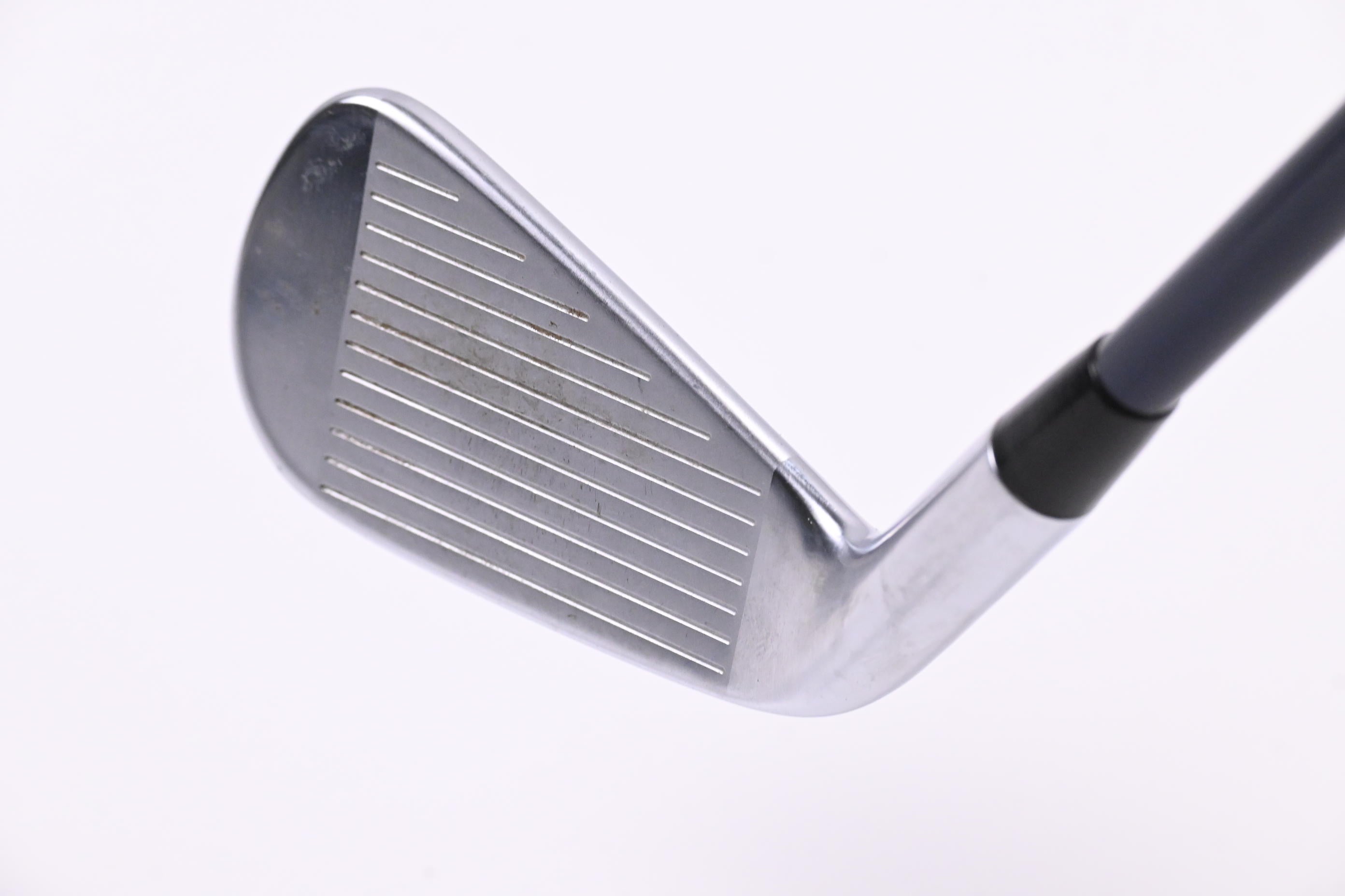 Titleist T200 2023 Utility #2 Iron / 17 Degree / X-Flex Ventus Velocore Blue 9