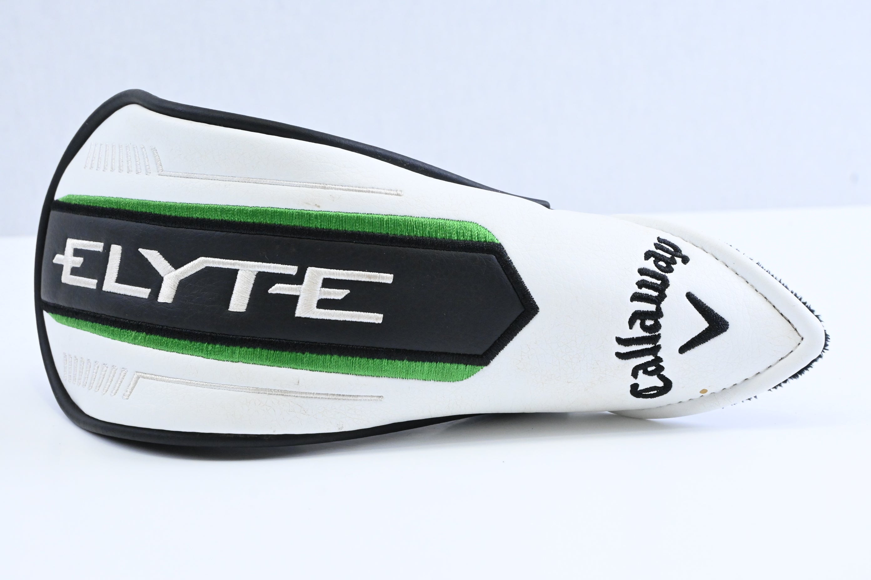 Callaway Elyte #4 Hybrid / 22 Degree / Regular Flex Denali Charcoal 60 Shaft