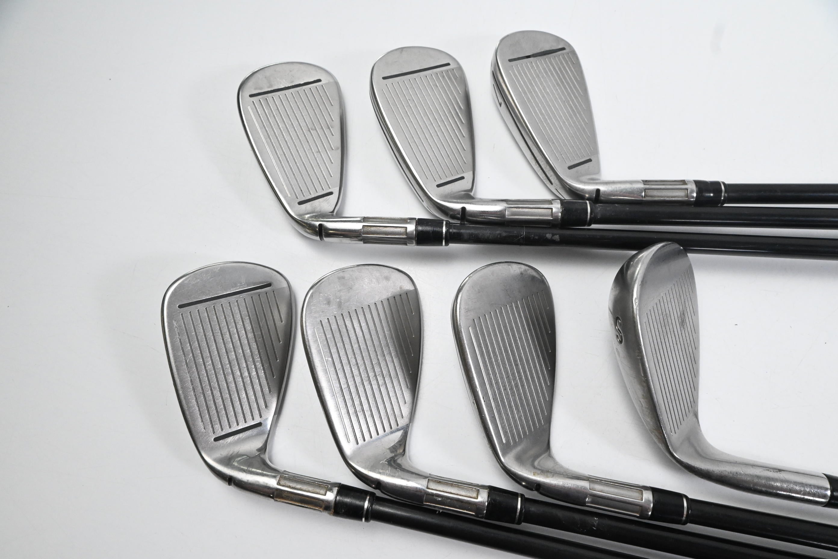 Taylormade M4 Irons / 5-PW+SW / Regular Flex Fujikura Atmos Red 6 Shafts