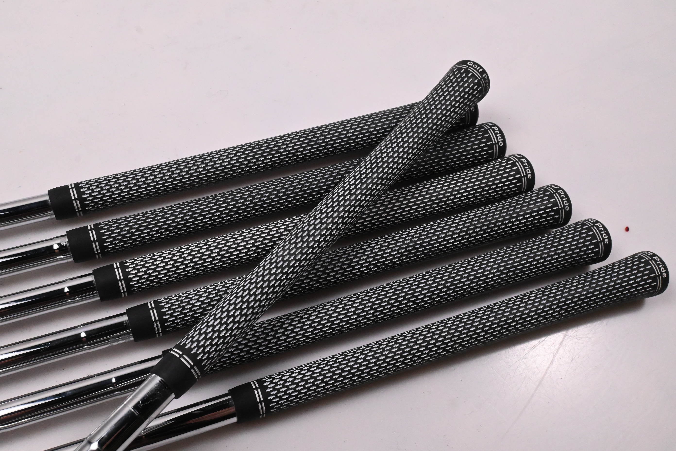 Left Hand Titleist T300 2021 Irons / 5-PW+48° / Regular Flex AMT Red R300 Shafts