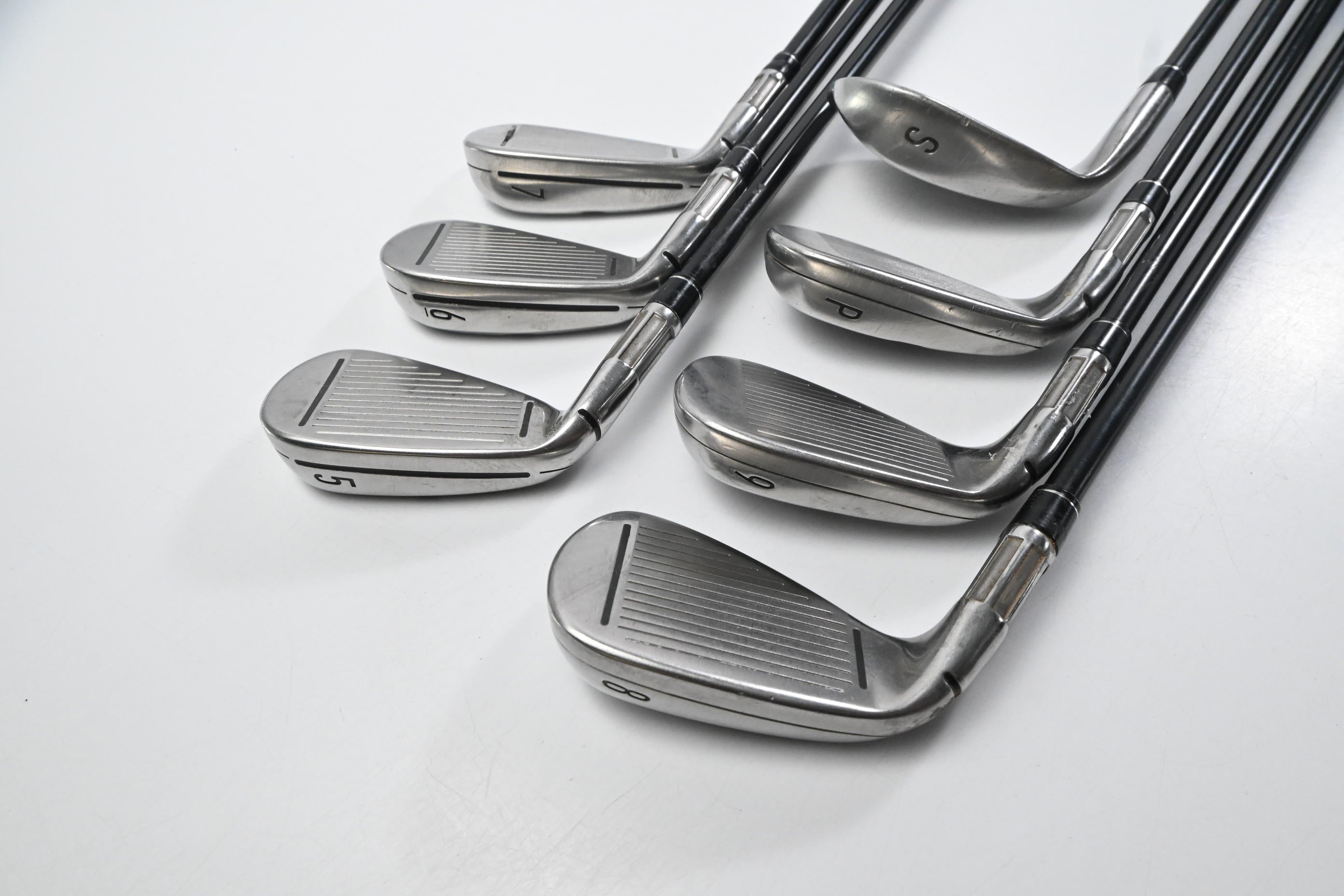 Taylormade M4 Irons / 5-PW+SW / Regular Flex Fujikura Atmos Red 6 Shafts