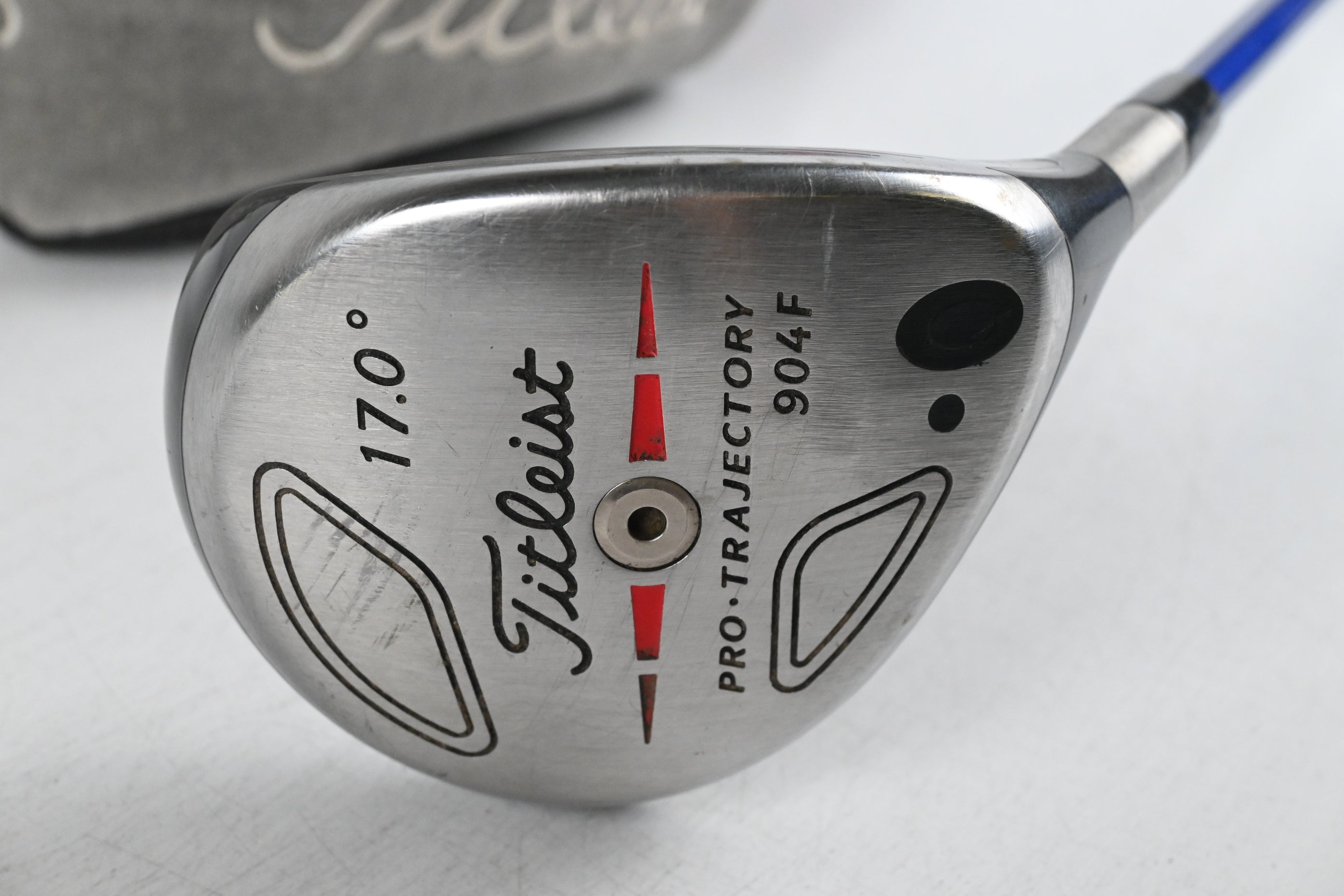 Titleist 904 F #4 Wood / 17 Degree / Regular Flex Graphite Design YS-6 Shaft