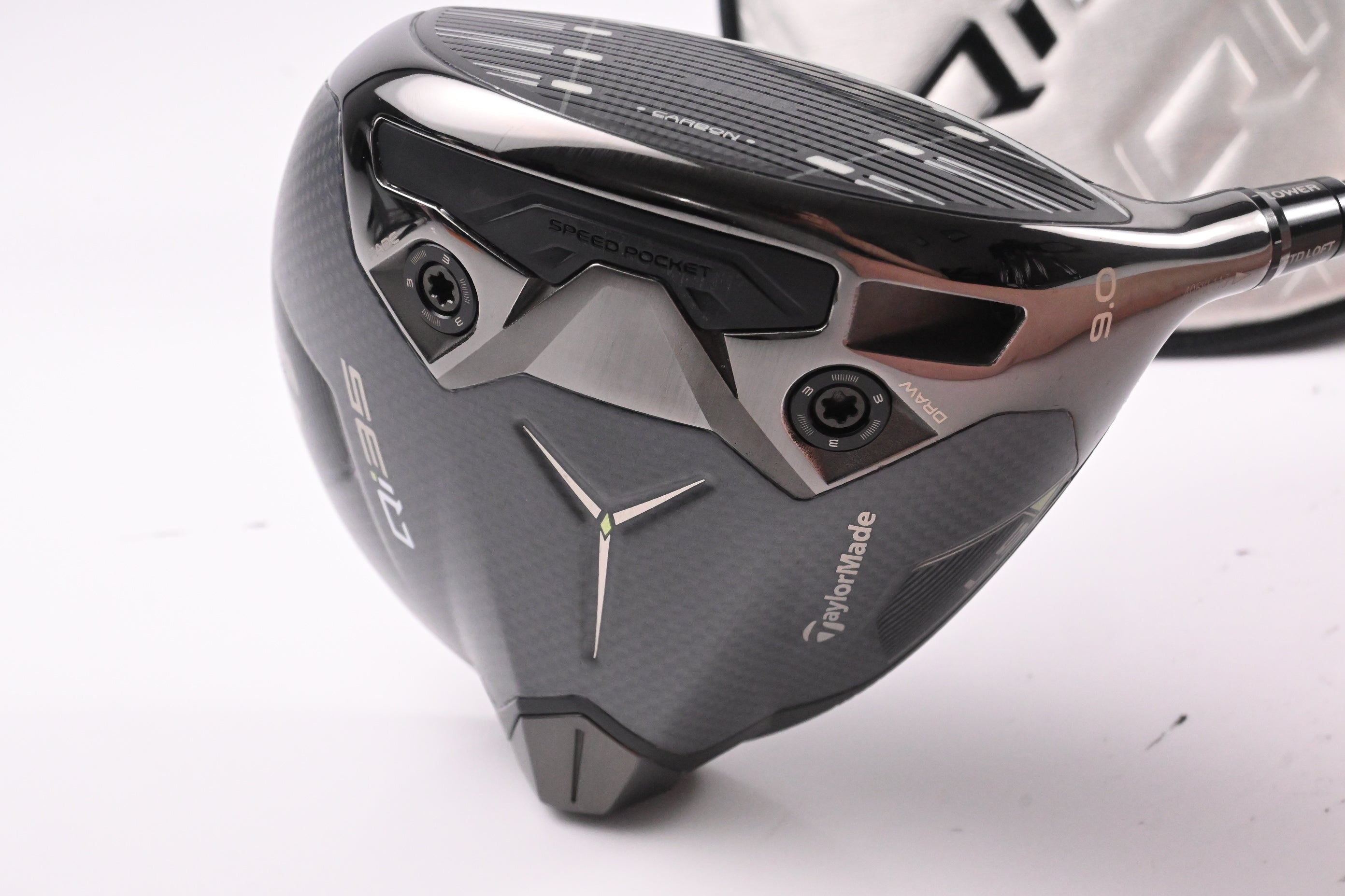 Taylormade Qi35 LS Driver / 9 Degree / Stiff Flex Kai'li Dark Waves White 60