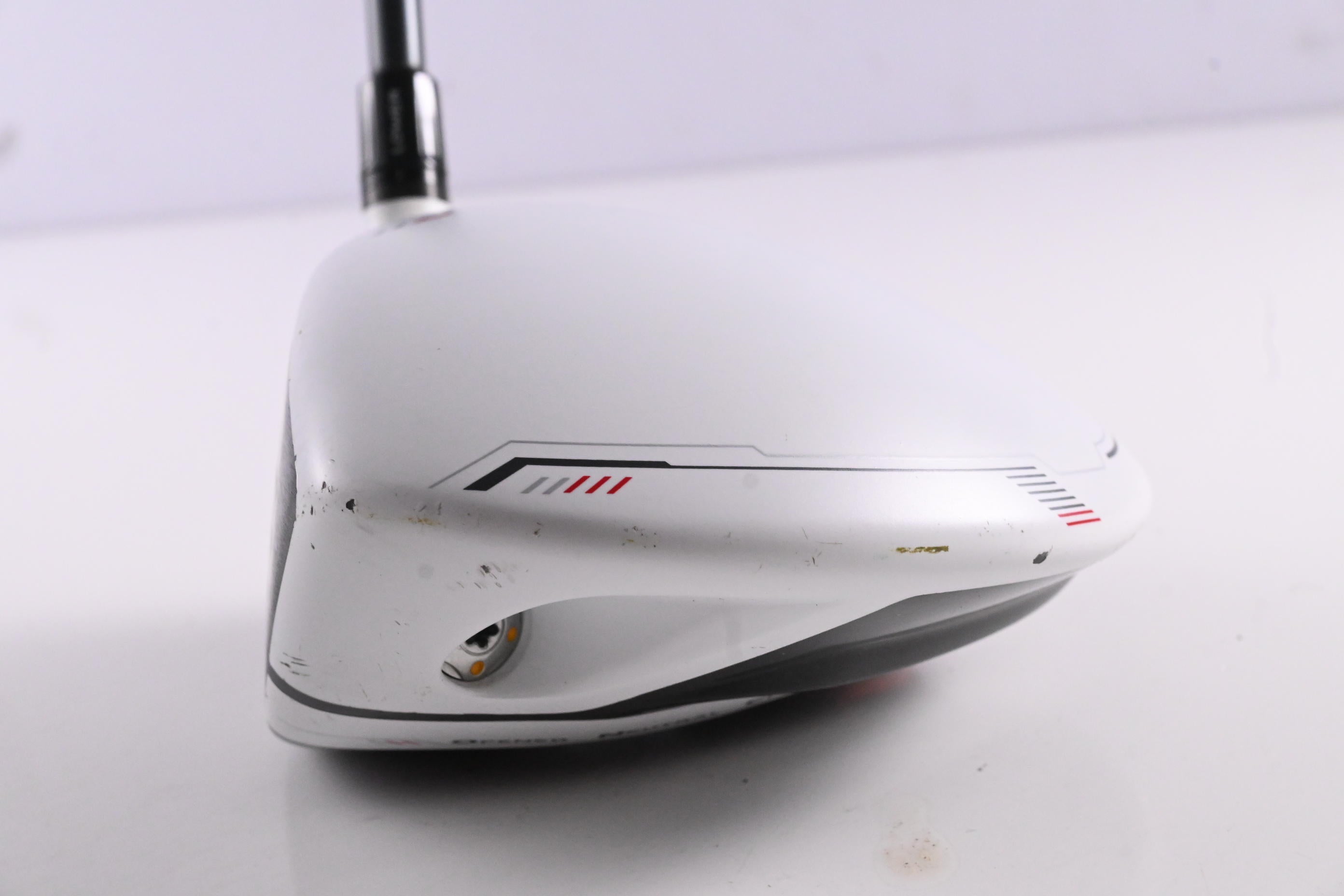 Left Hand Taylormade R11S Driver / 10.5 Degree / Regular Flex RIP Phenom 60