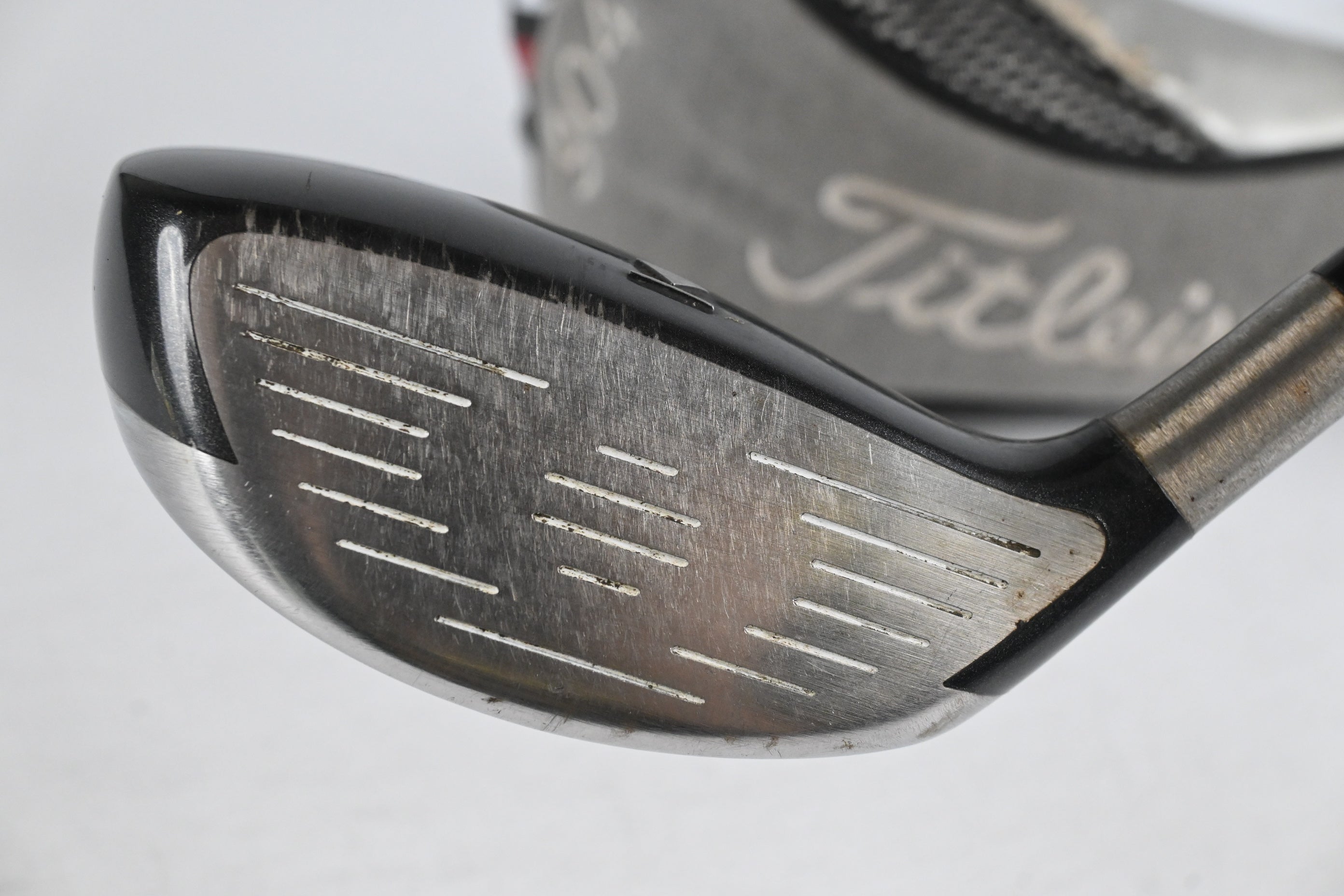 Titleist 904 F #4 Wood / 17 Degree / Regular Flex Graphite Design YS-6 Shaft