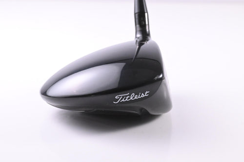 Titleist 915 D2 Driver / 8.5 Degree / Stiff Flex Aldila Rogue M.AX 65 Shaft