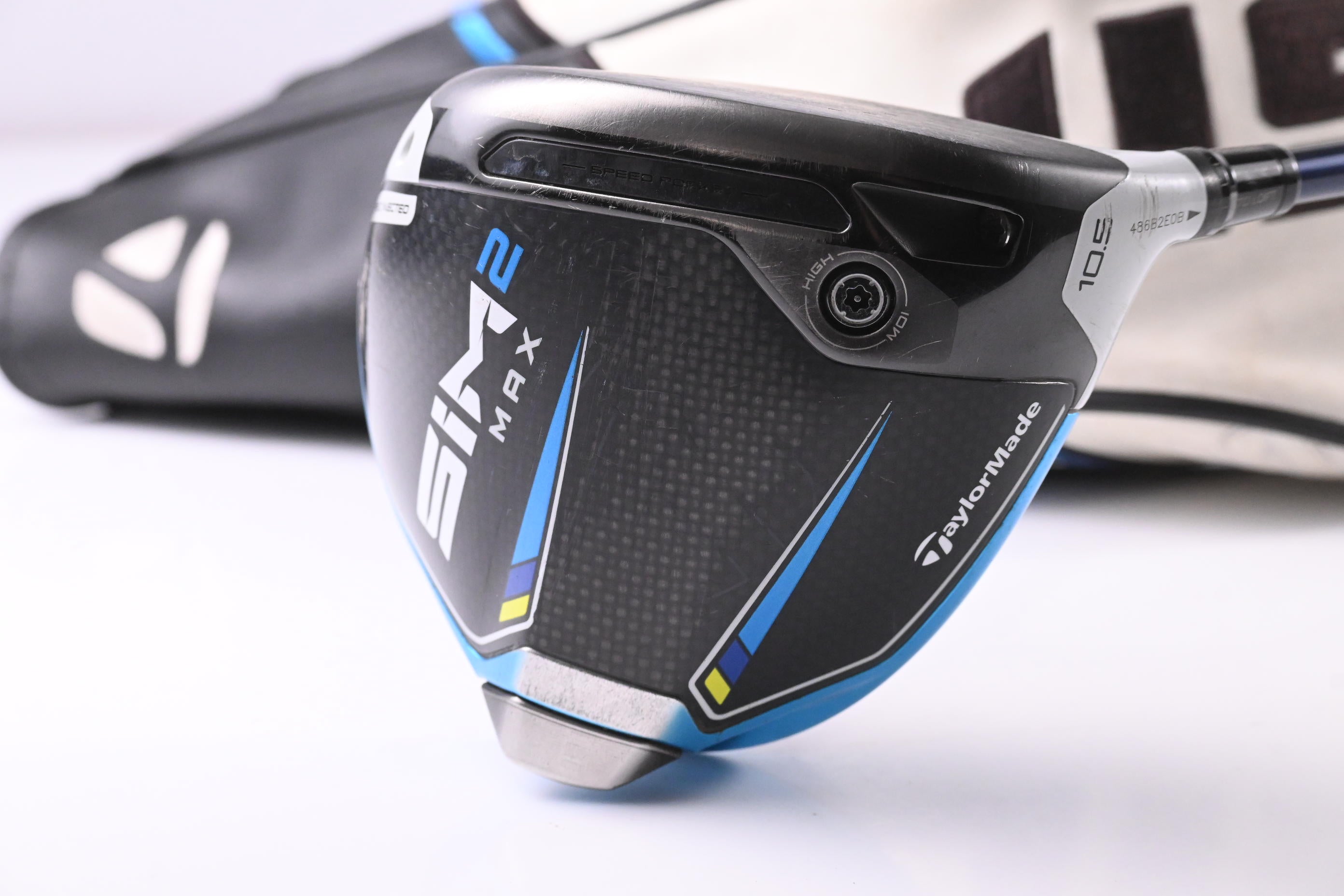 Taylormade SIM2 Max Driver / 10.5 Degree / Stiff Flex Fujikura Ventus Blue 5