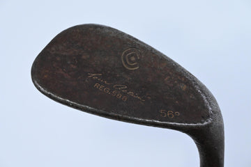 Cleveland 588 Tour Action Sand Wedge / 56 Degree / Wedge Flex Dynamic Gold