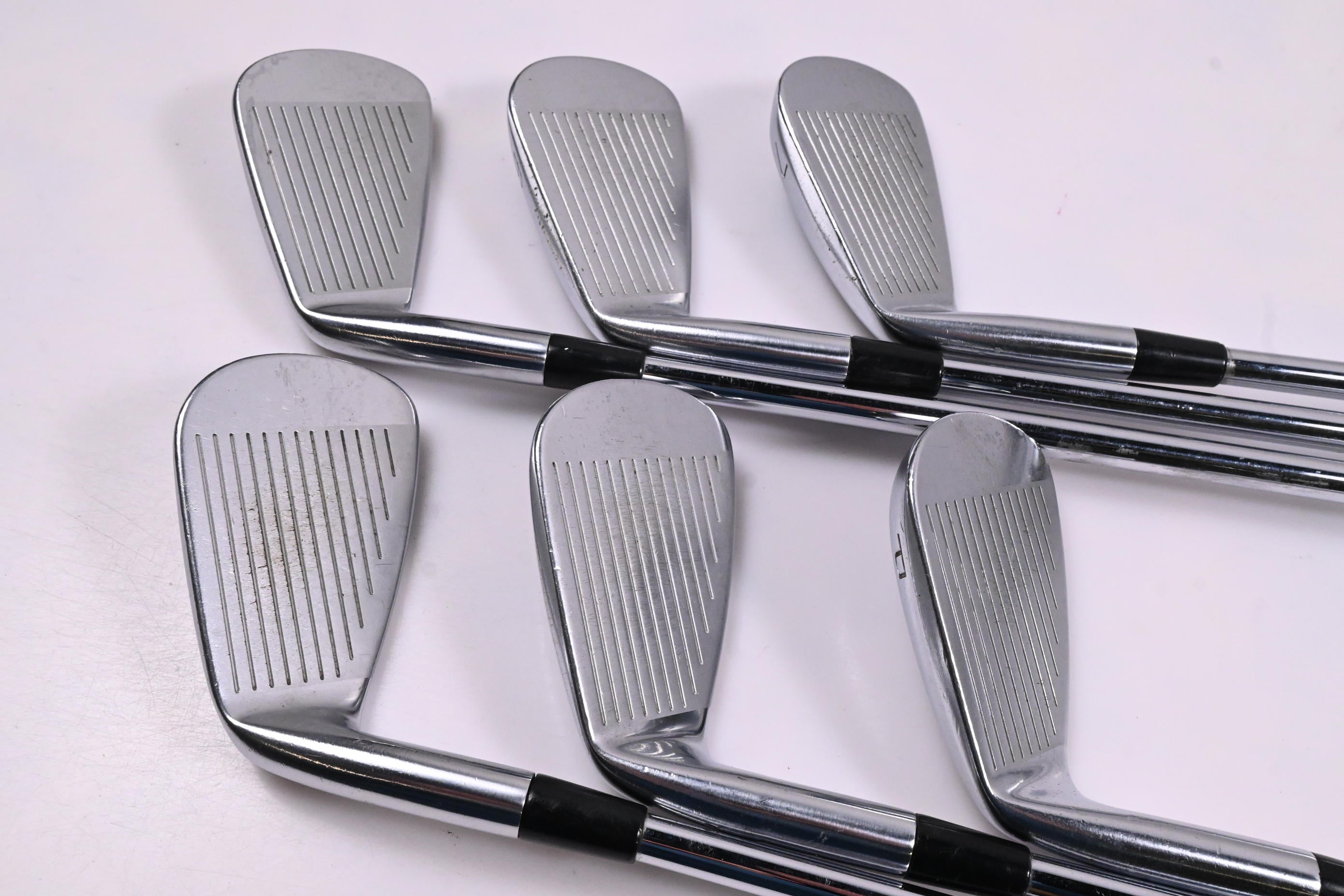 Mizuno JPX 800 Pro Irons / 5-PW / Regular Flex Dynalite Gold XP R300 Shafts
