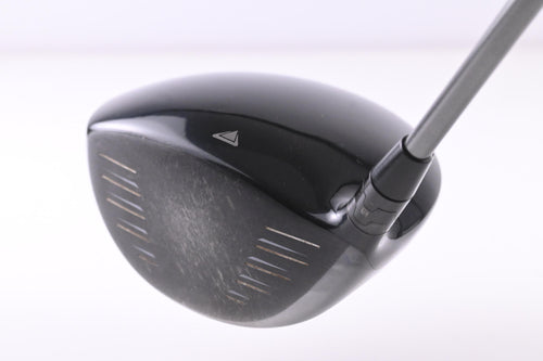 Titleist 915 D2 Driver / 8.5 Degree / Stiff Flex Aldila Rogue M.AX 65 Shaft