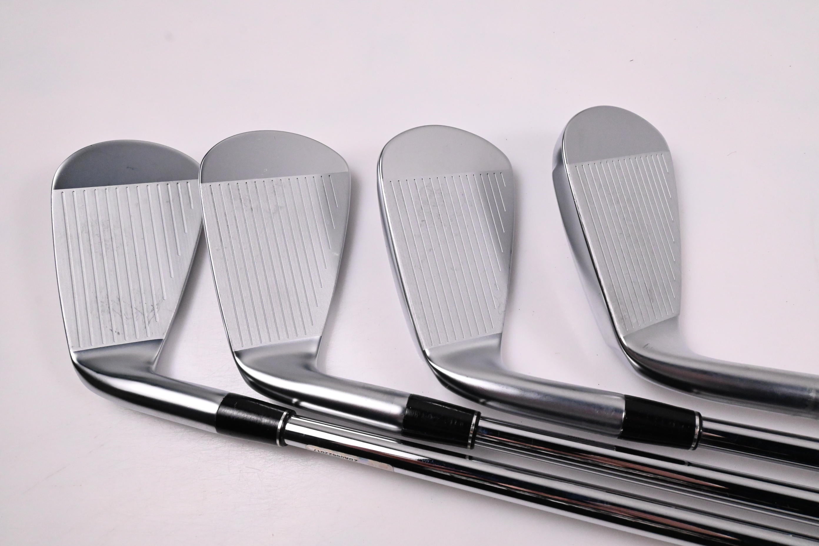 Srixon ZXiR Irons / 7-PW / Stiff Flex N.S.Pro Modus³ Tour 120 Shafts