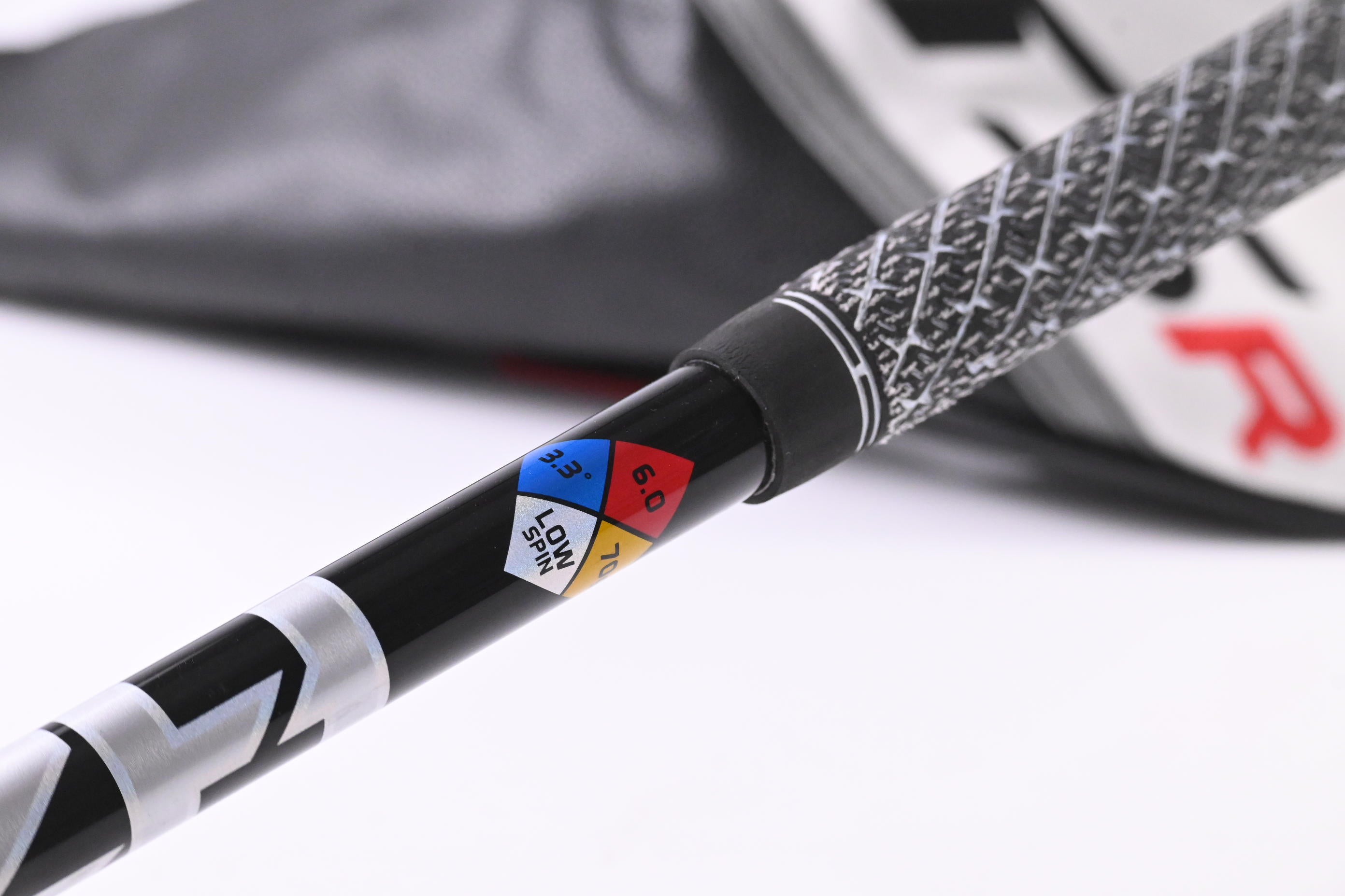 Titleist TSR2 #3 Wood / 15 Degree / Stiff Flex HZRDUS Black 70 Shaft