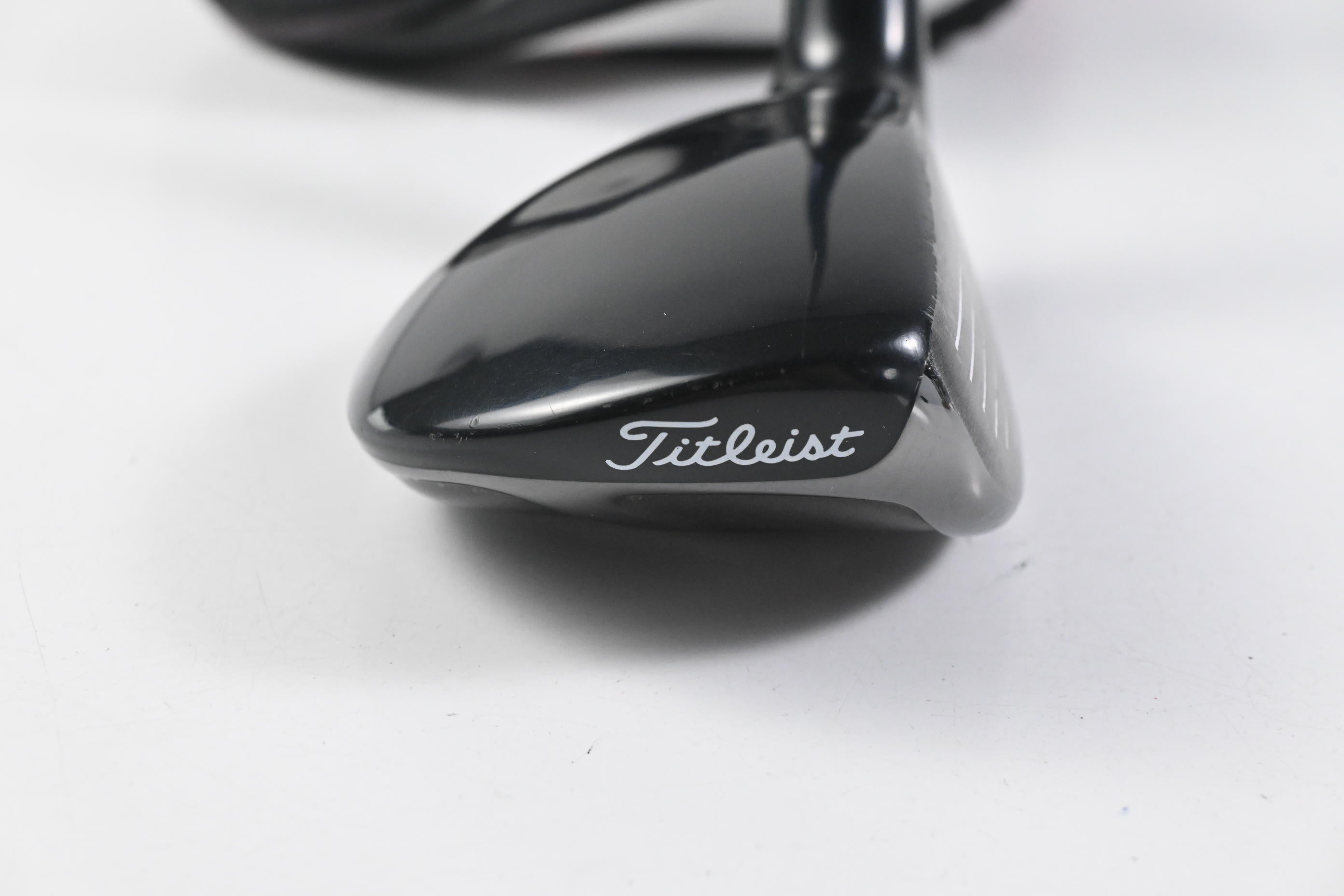 Titleist 910H #3 Hybrid / 19 Degree / Stiff Flex Diamana Kai'li Blue 80 Shaft