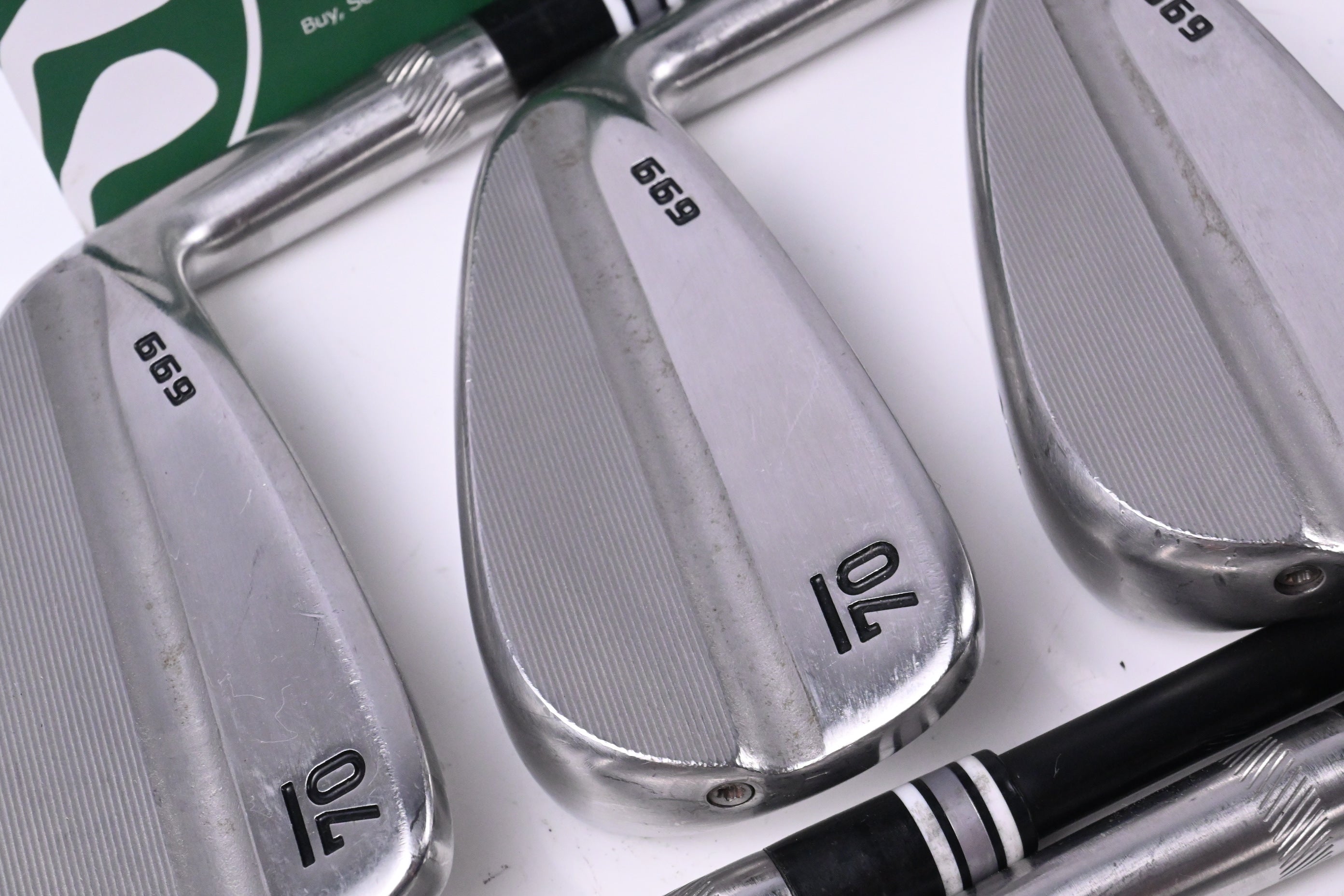 Sub 70 699 Irons / 5-PW / Regular Flex Project X Shafts