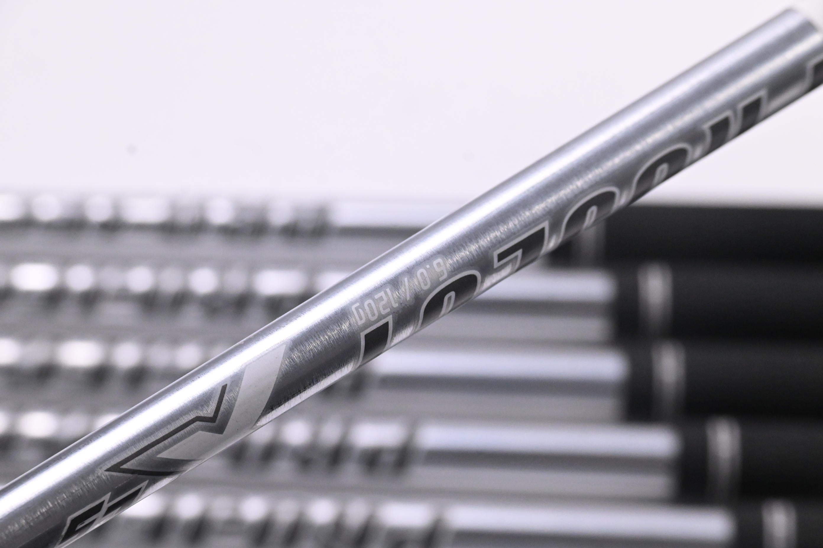 Cobra King Tour 2020 Irons / 4-PW+GW / Stiff Flex Project X LS 120 Shafts