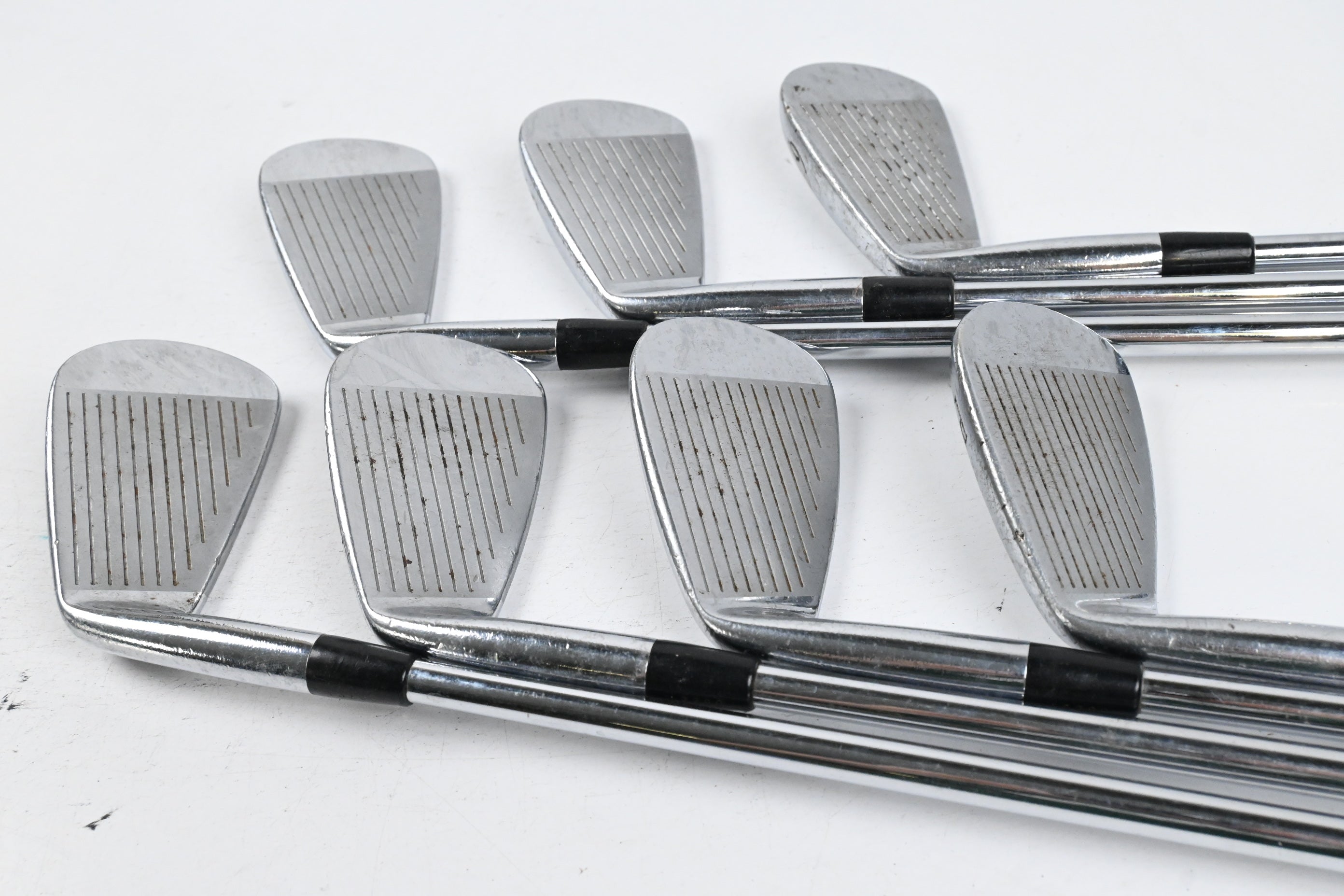 Mizuno MP-53 Irons / 4-PW / Regular Flex Dynamic Gold R300 Shafts