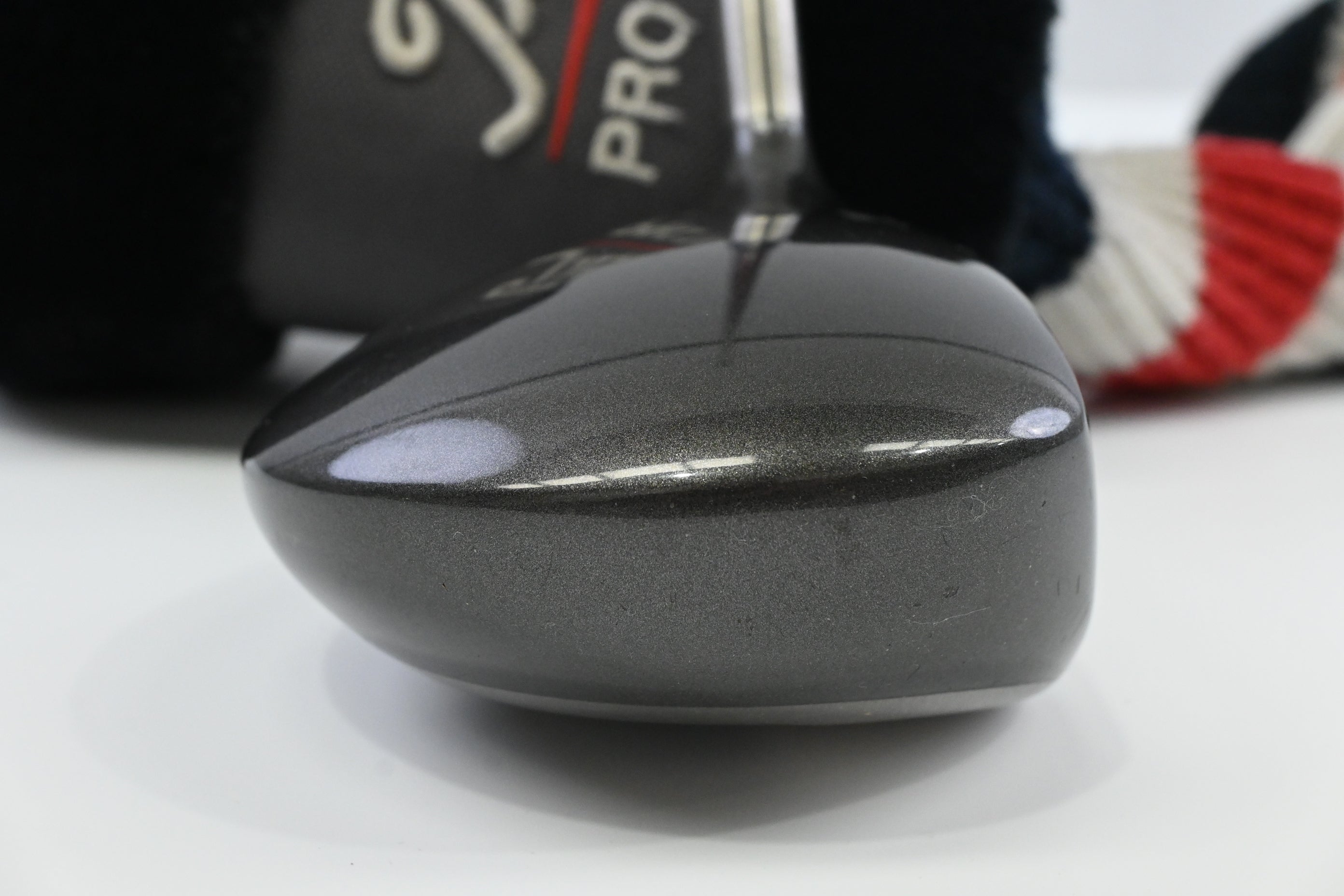 Titleist 975 J Driver / 9.5 Degree / Stiff Flex Grafalloy ProLite Elite Shaft
