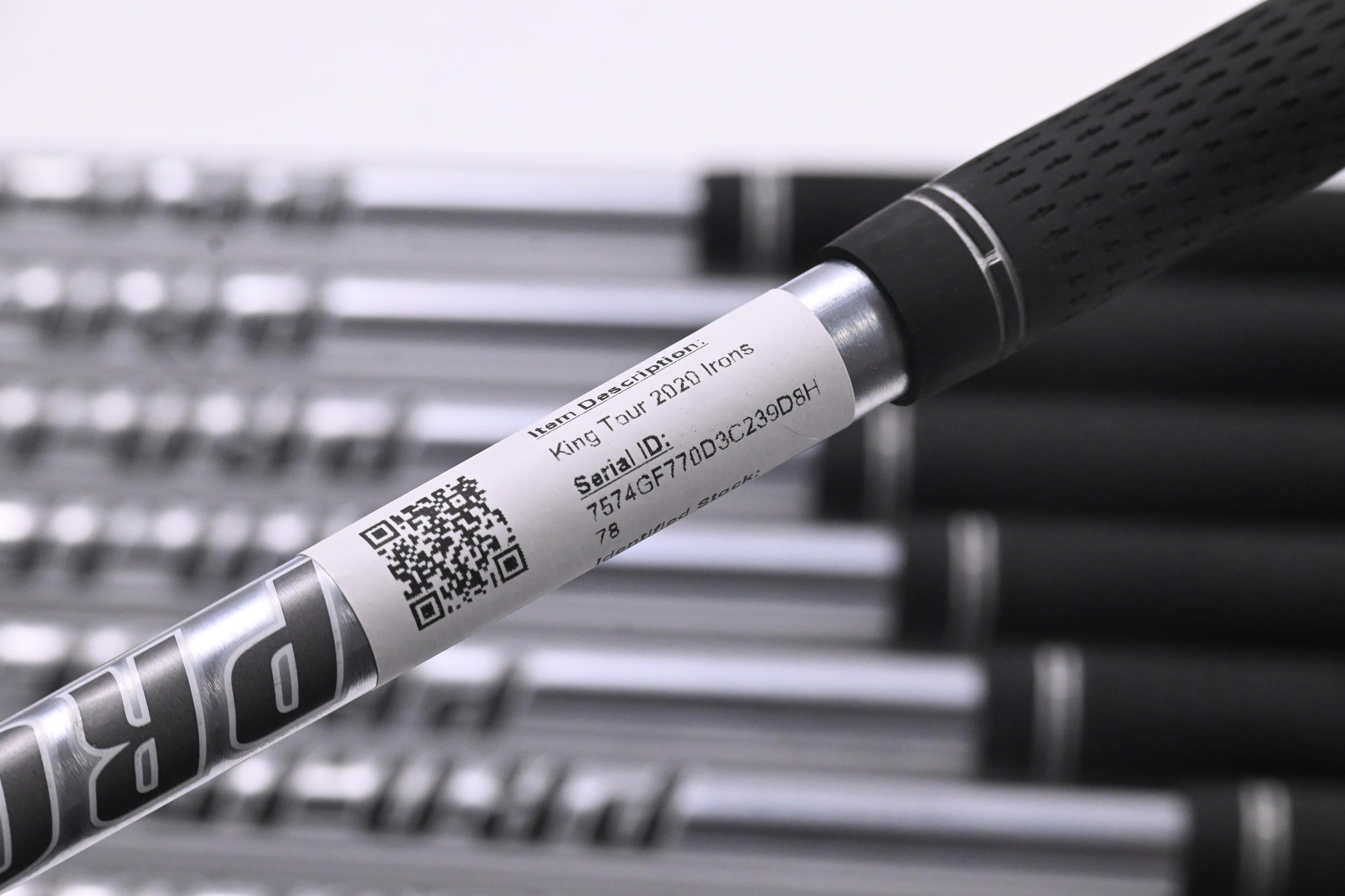 Cobra King Tour 2020 Irons / 4-PW+GW / Stiff Flex Project X LS 120 Shafts
