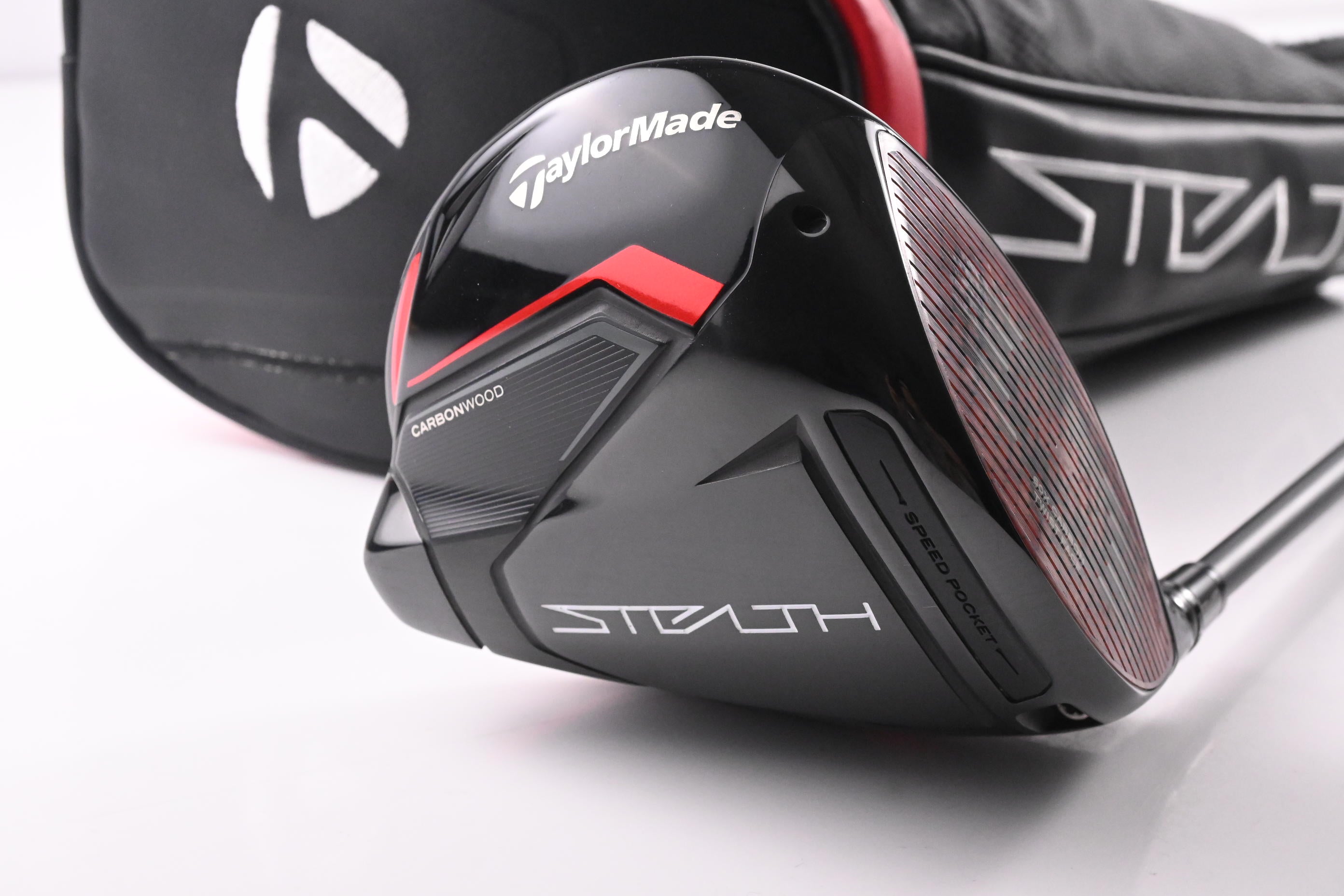 Taylormade Stealth Driver / 9 degree / Stiff Flex Hzrdus Smoke Green 70 Shaft